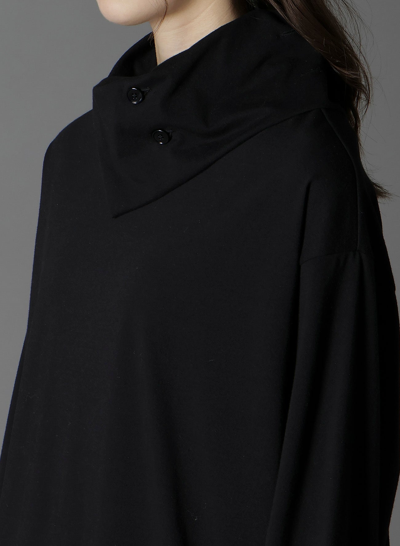 COTTON JERSEY TURTLENECK LONG SLEEVED T-SHIRT