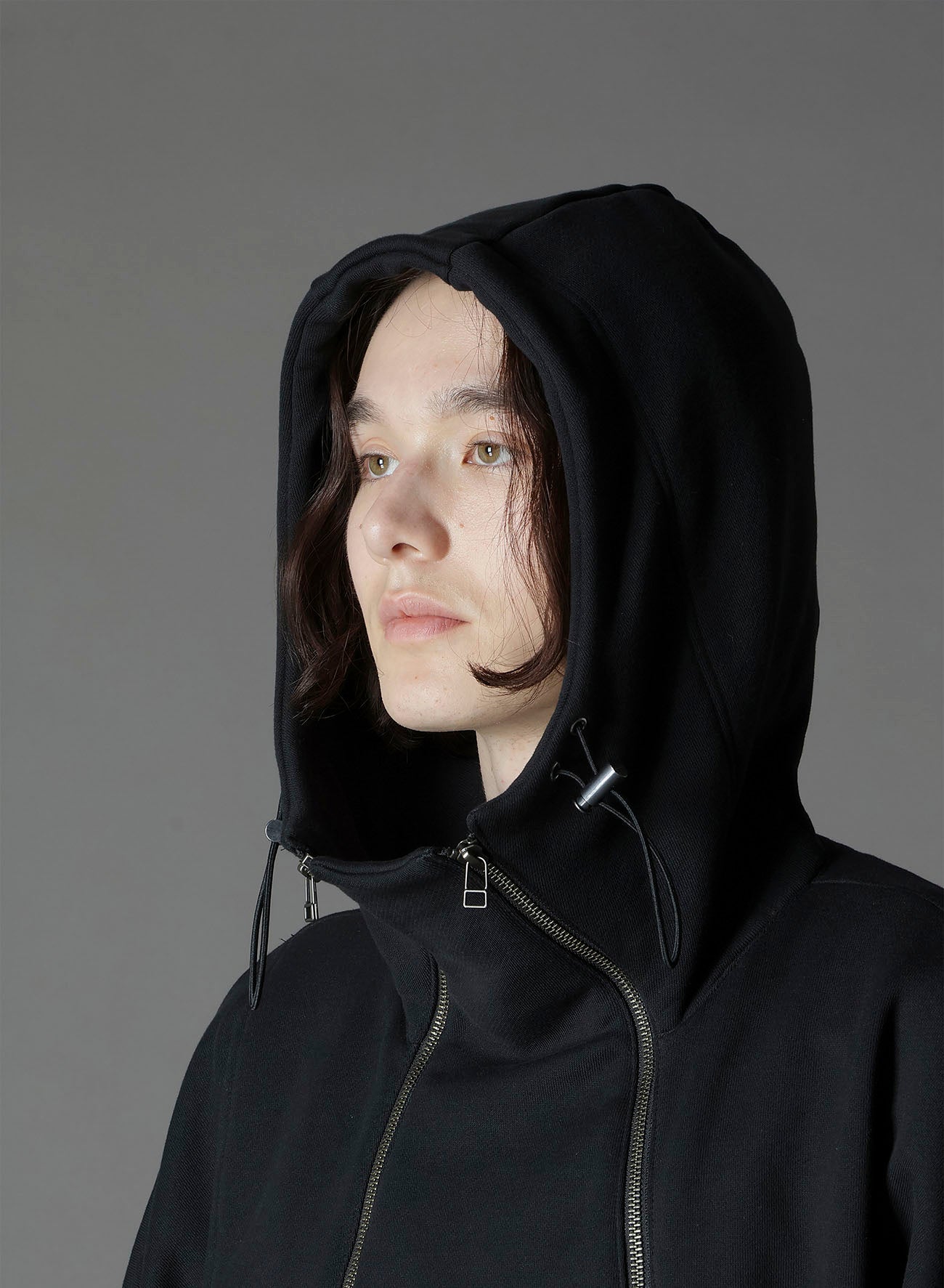 ULTIMA HEAVY FLEECE INVERTED V HOODIE SLIM