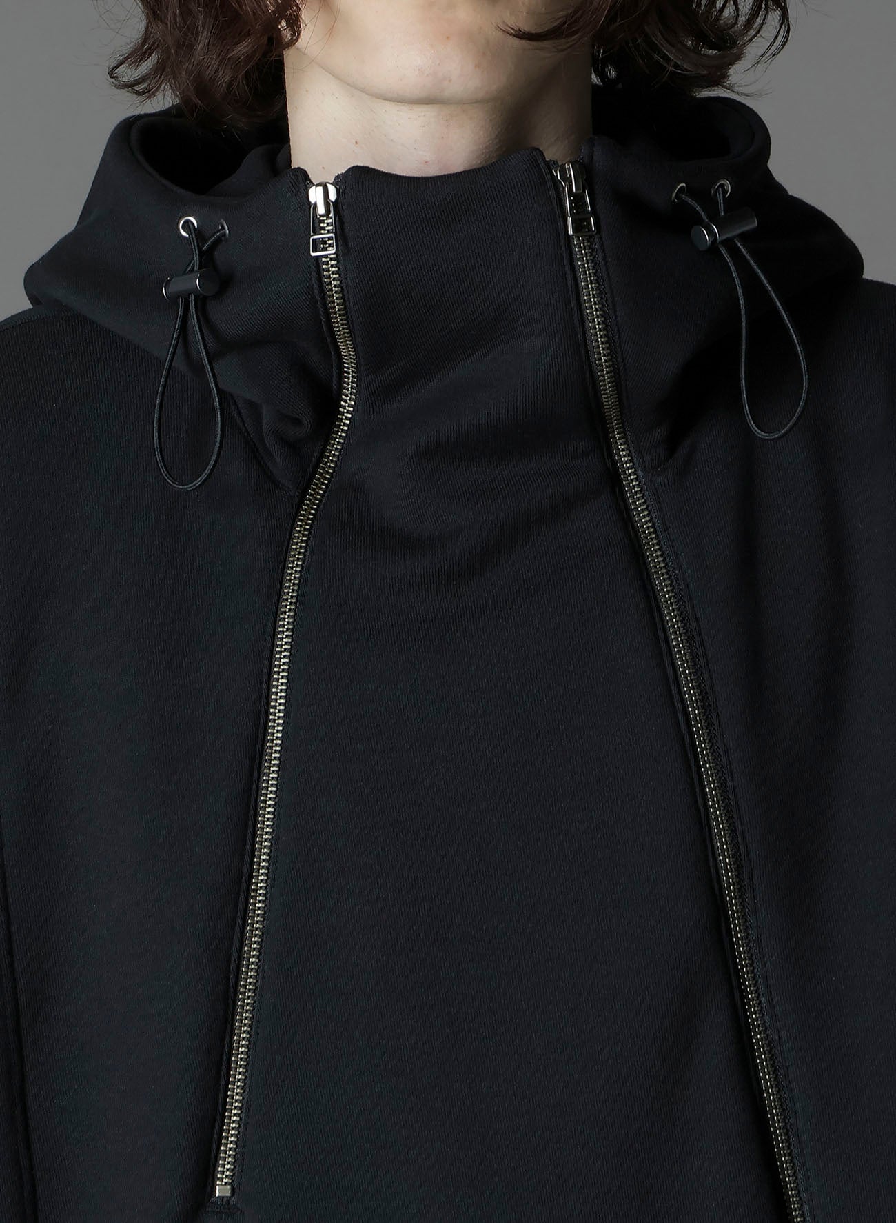 ULTIMA HEAVY FLEECE INVERTED V HOODIE SLIM