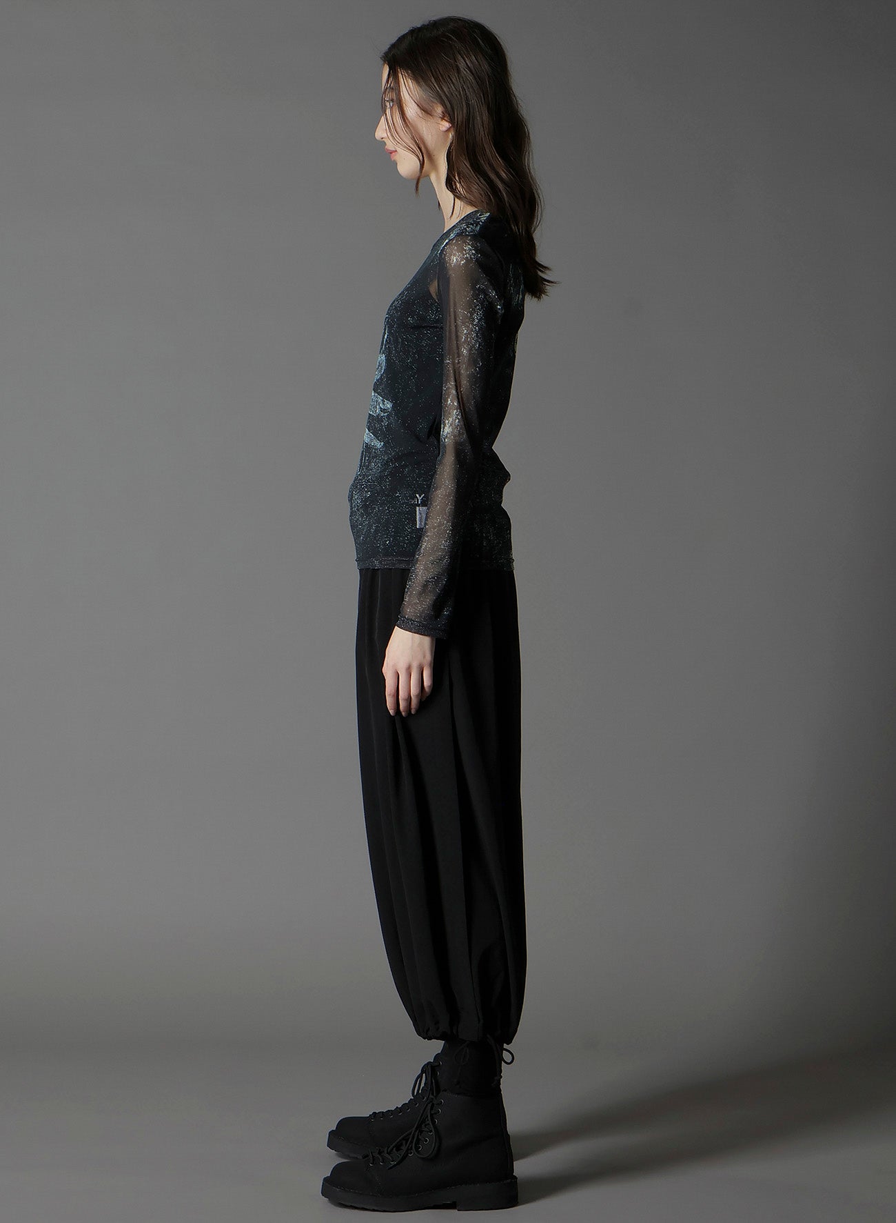 SOFT TULLE FLORAL PATTERN ROUND NECK TULLE