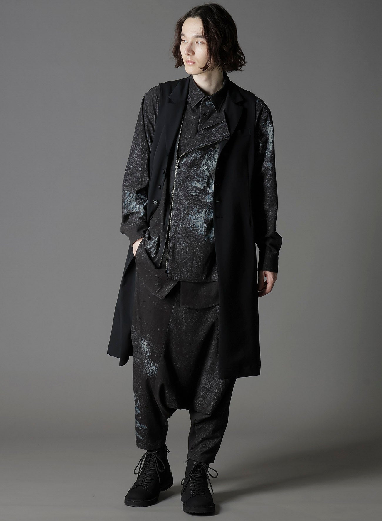 WOOL GABARDINE SINGLE LONG VEST