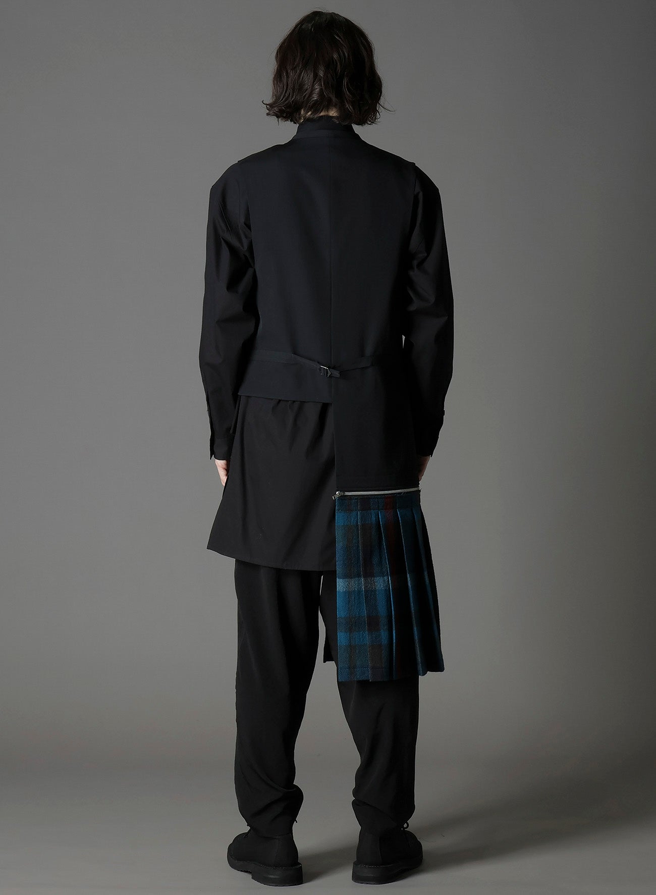 W/GABARDINE DOUBLE GAUZE PLEATED VEST