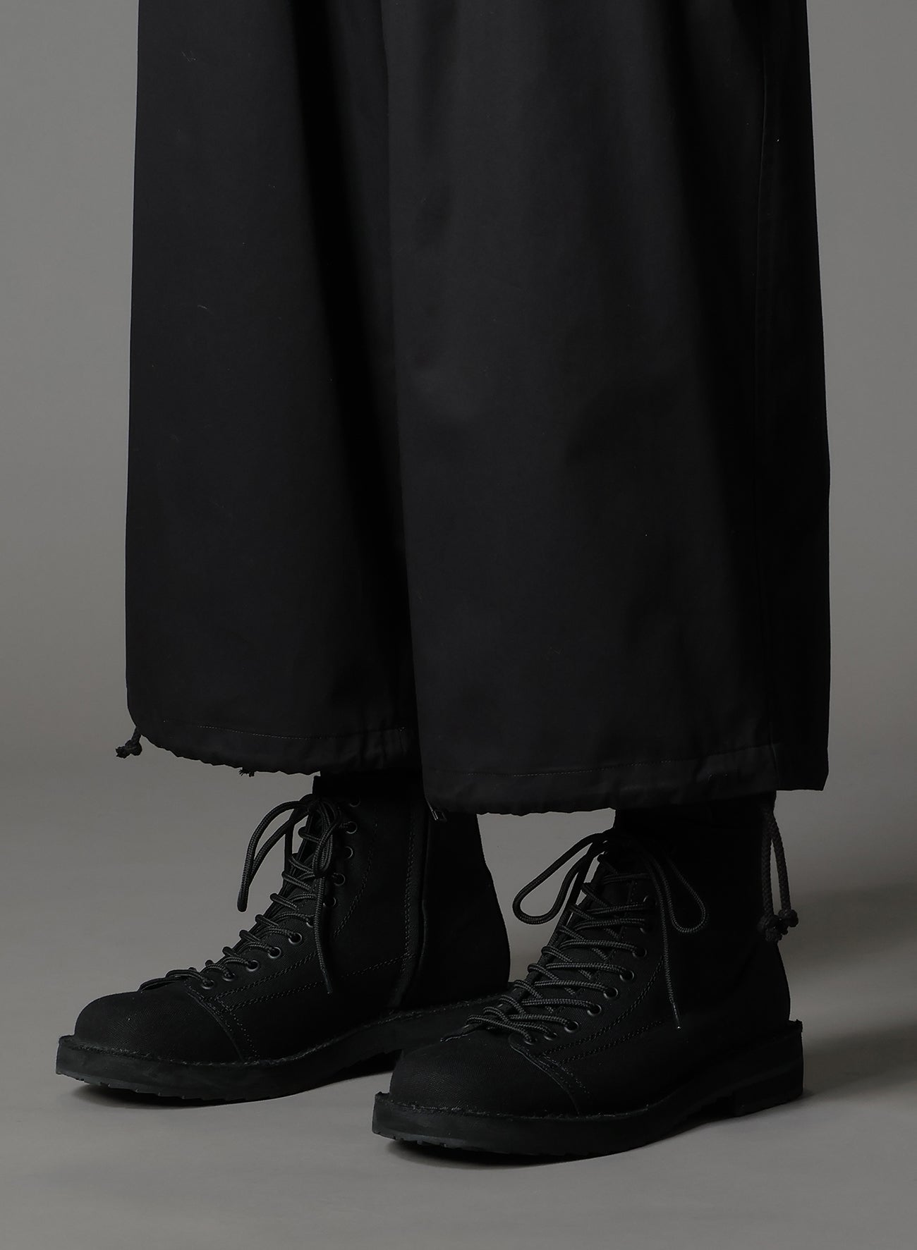 CM32BURBERRY BALLOON PANTS