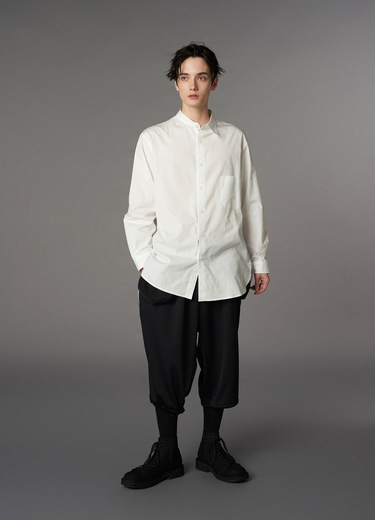 POLYESTER SMOOTH SHORT PANTS