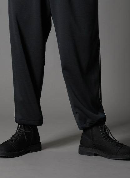 POLYESTER SMOOTH PIPING WIDE PANTS