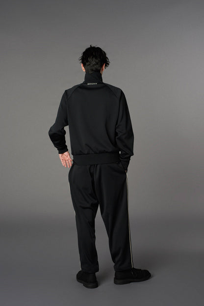 POLYESTER SMOOTH PIPING WIDE PANTS