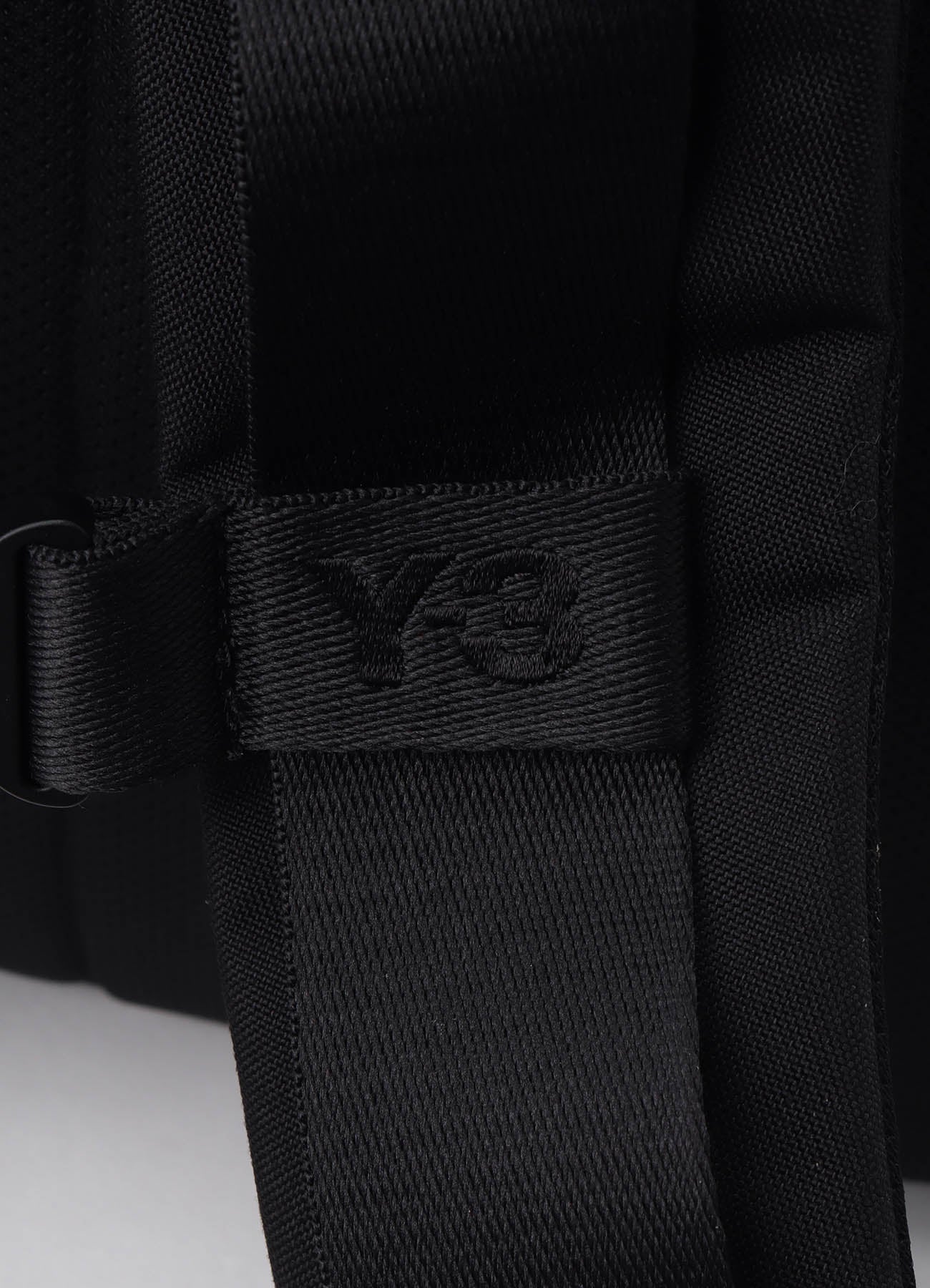 Y-3 KURO BACKPACK