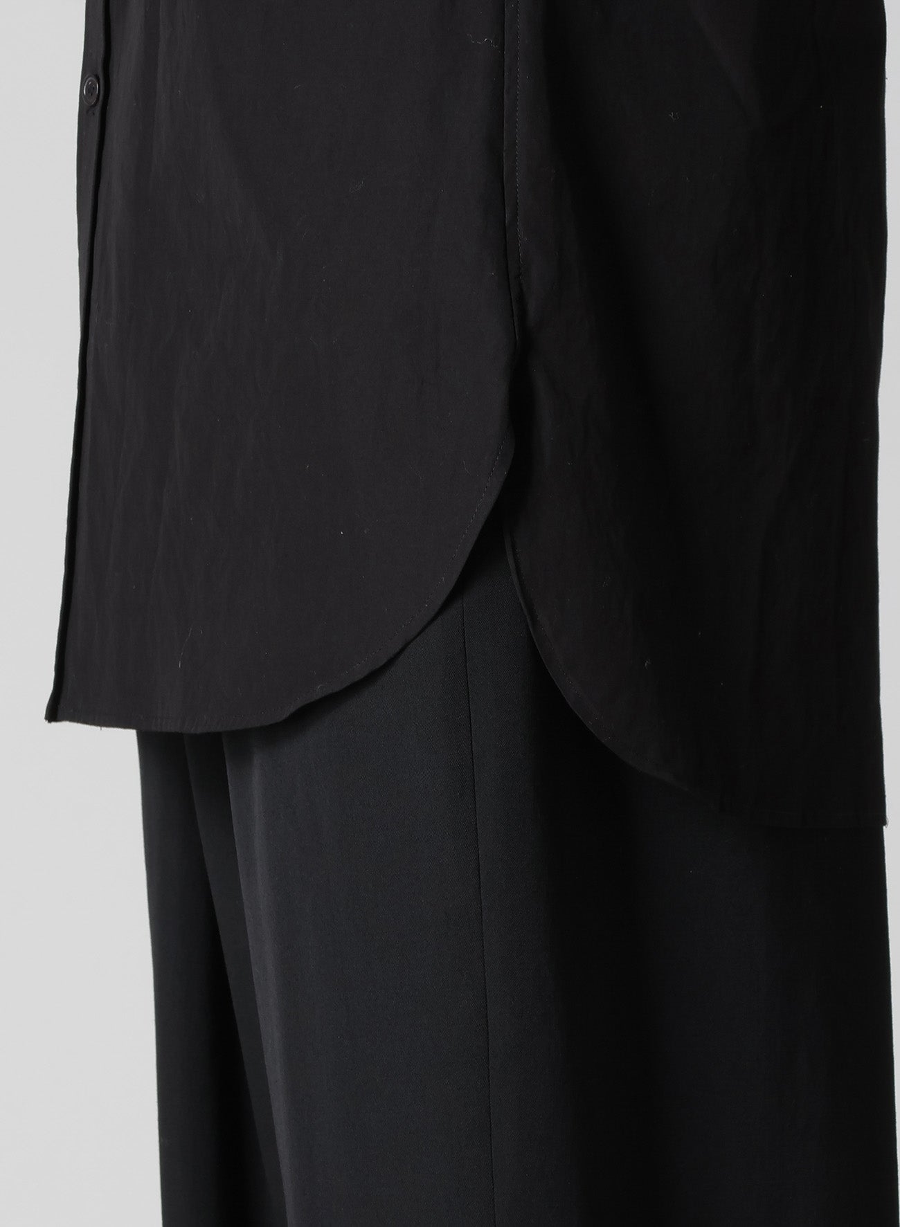 100/2 BROAD TRIPLE COLLAR BLOUSE