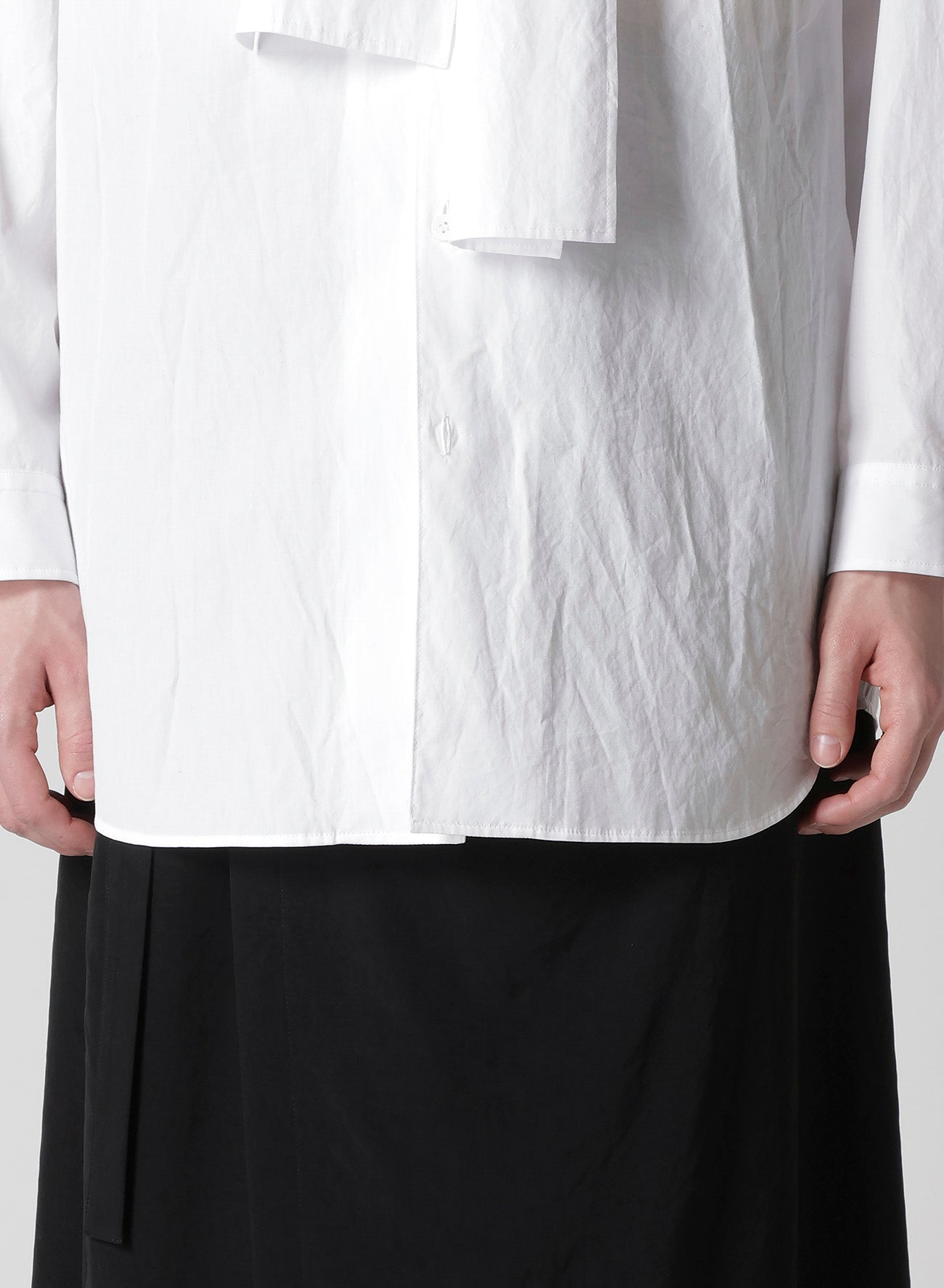 100/2 BROAD SCARF COLLAR BLOUSE