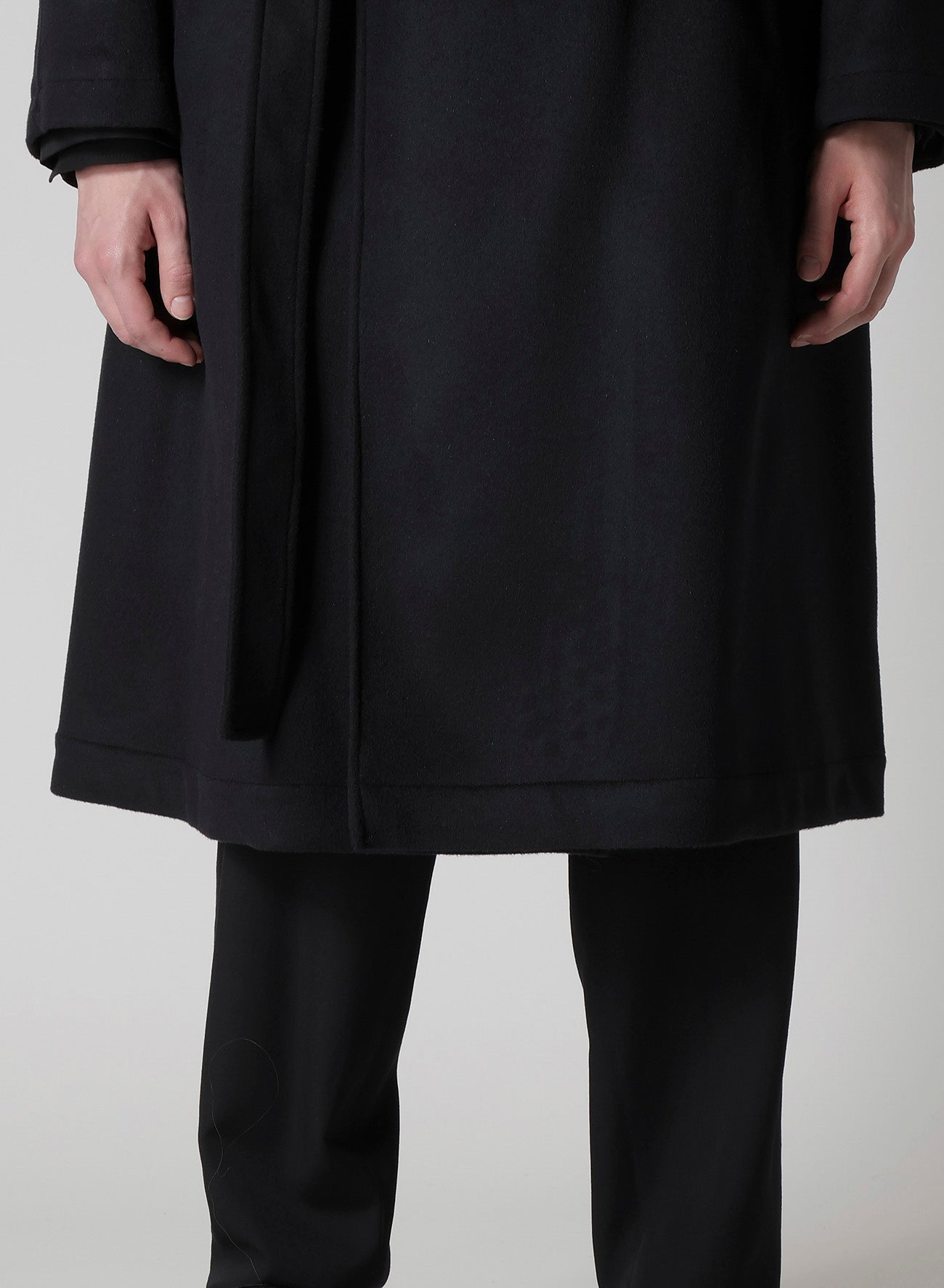 W/Ca BEAVER HOODED COAT