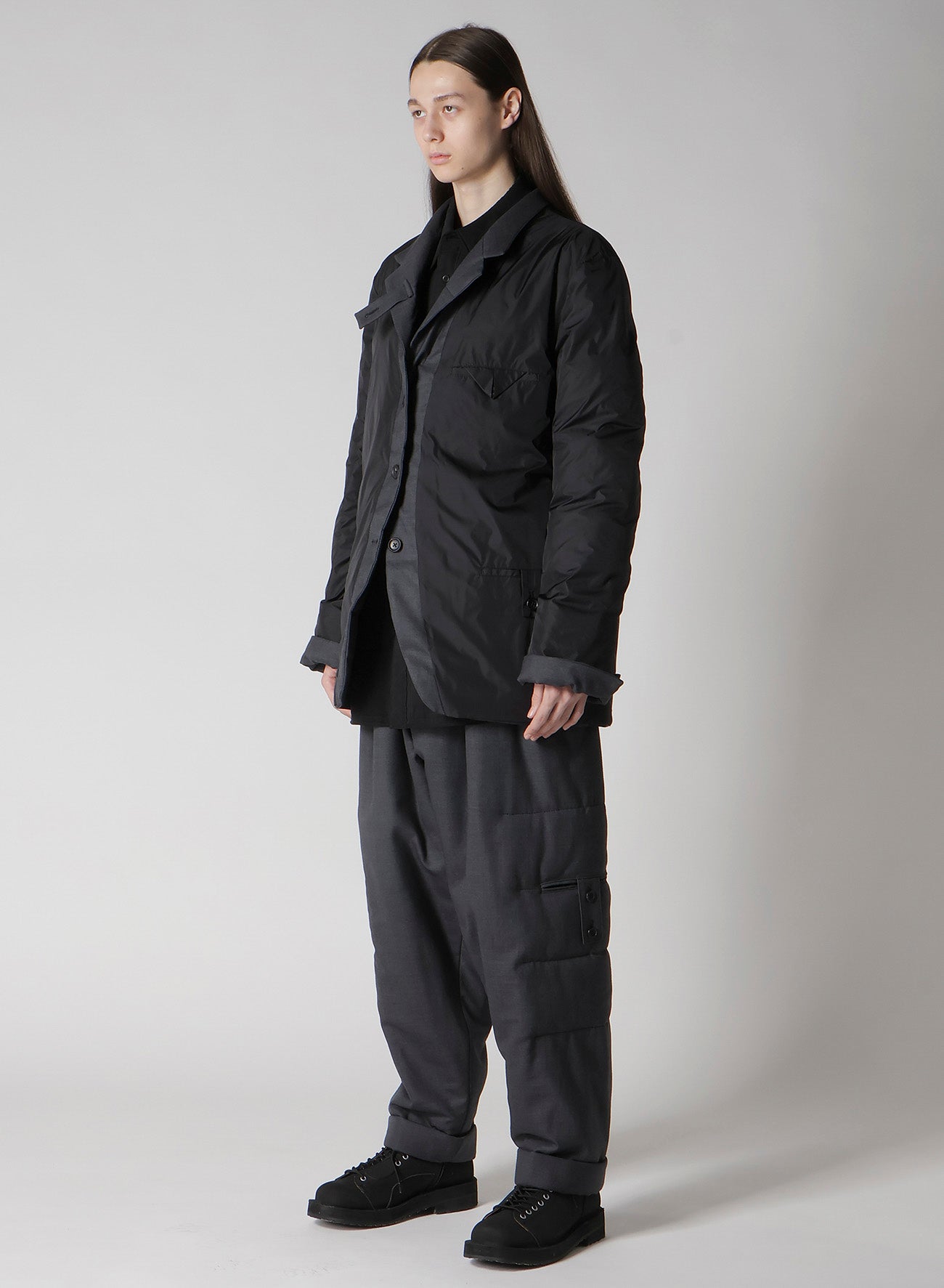 3 BUTTONS HORIZONTAL PADDED JACKET