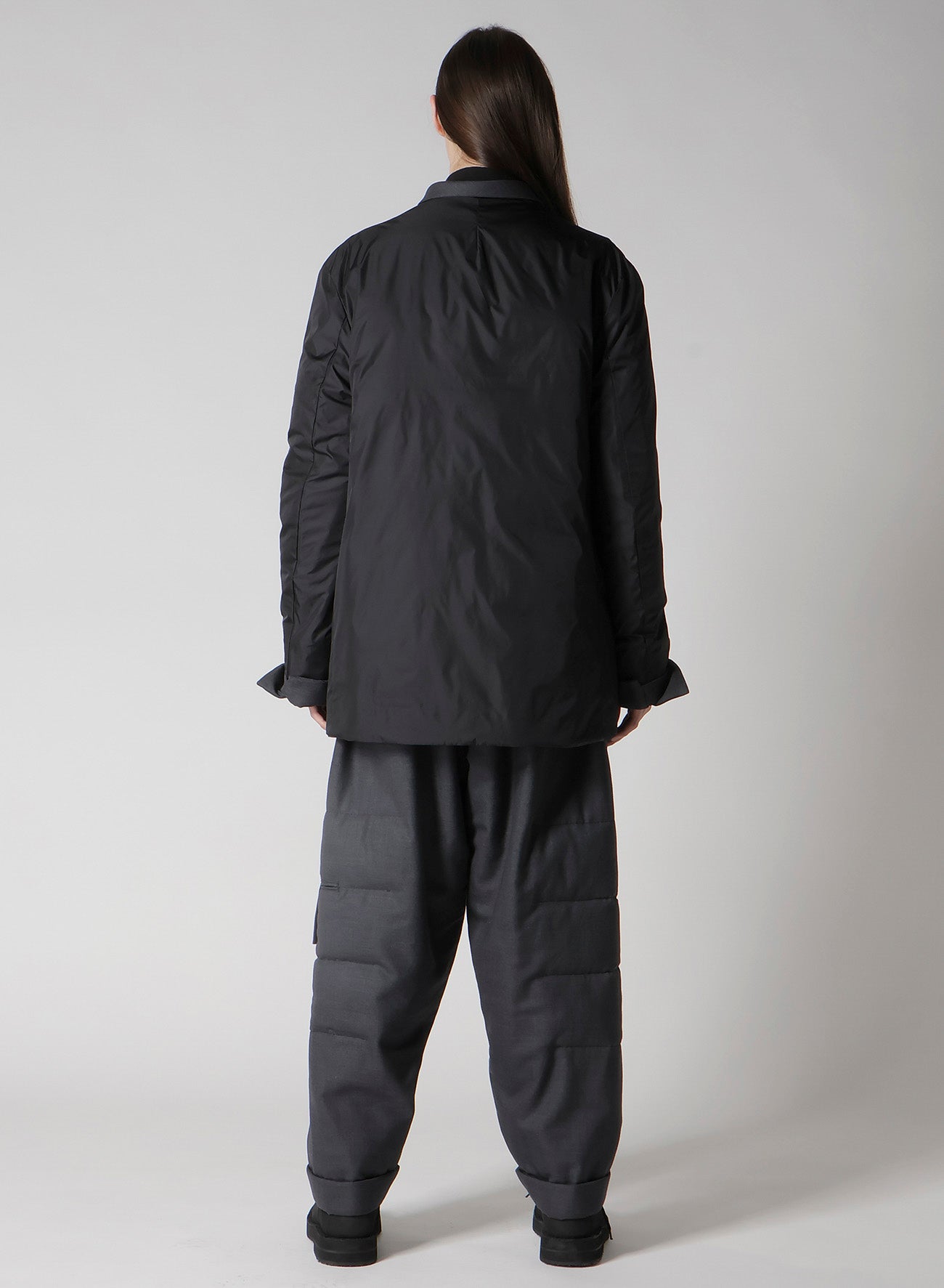 3 BUTTONS HORIZONTAL PADDED JACKET