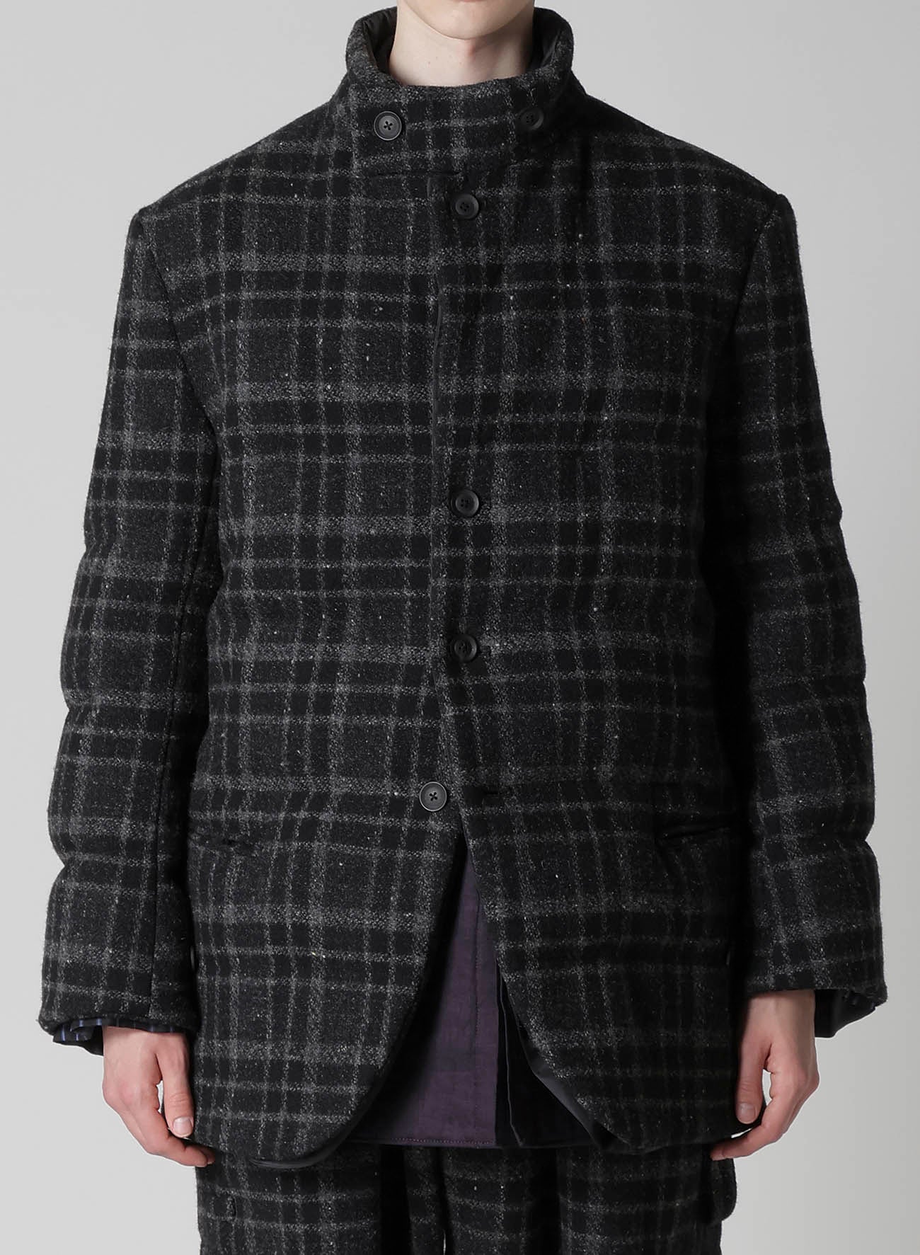 HORIZONTAL PADDED PLAID STAND JACKET