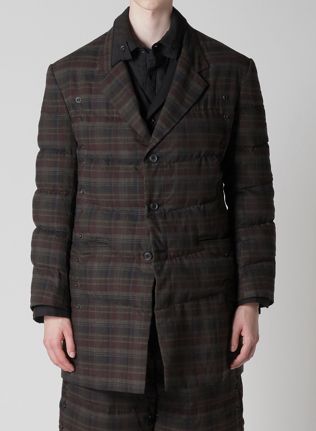 MADRAS INK 3 BUTTONS DIAGONAL PADDED JACKET