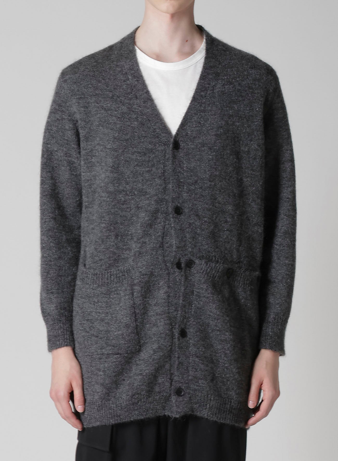 7G2P PLAIN STITCH BUTTON D V NECK CARDIGAN