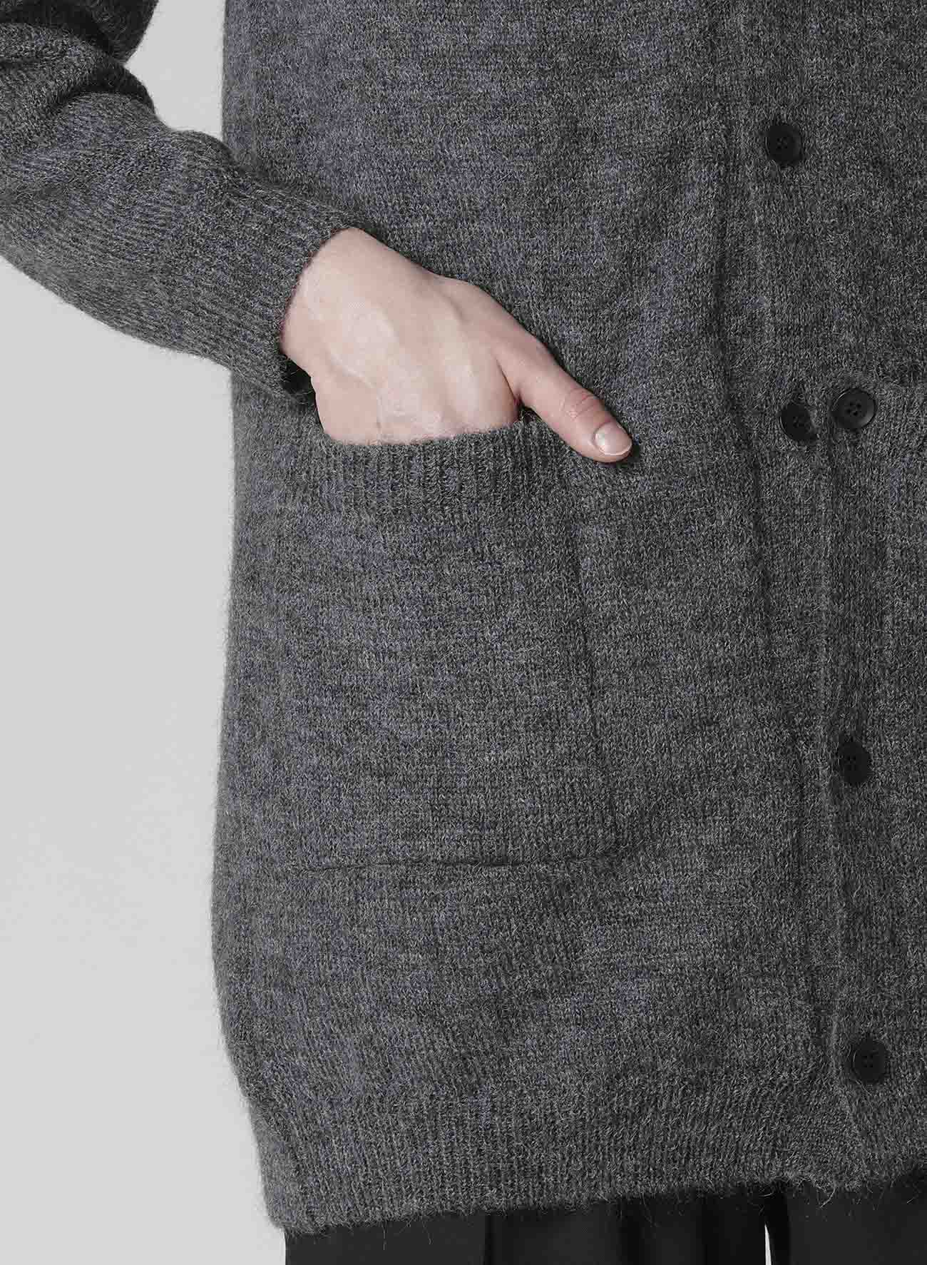 7G2P PLAIN STITCH BUTTON D V NECK CARDIGAN