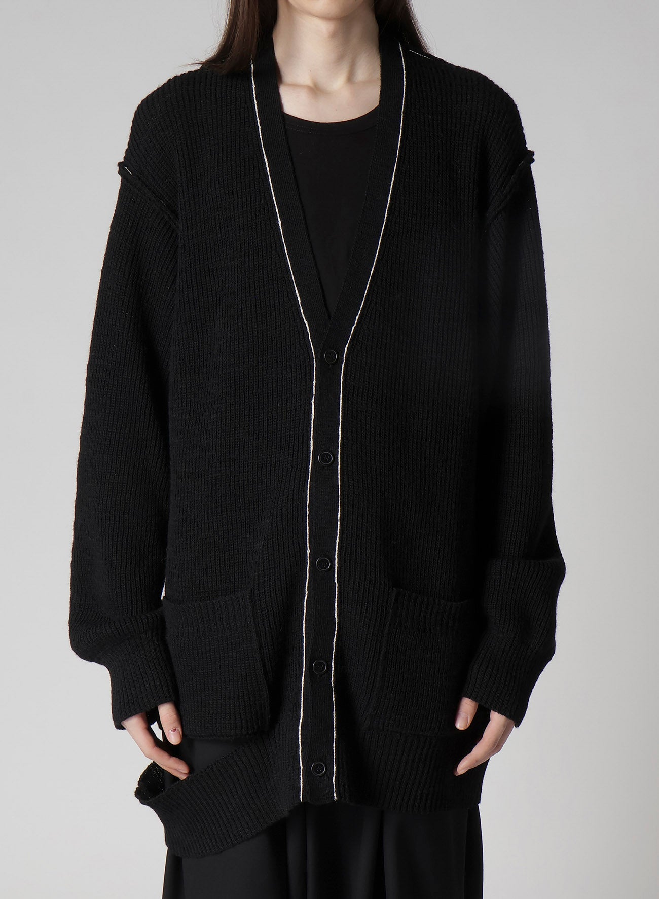 HALF CARDIGAN SLIT DETAIL V NECK CARDIGAN