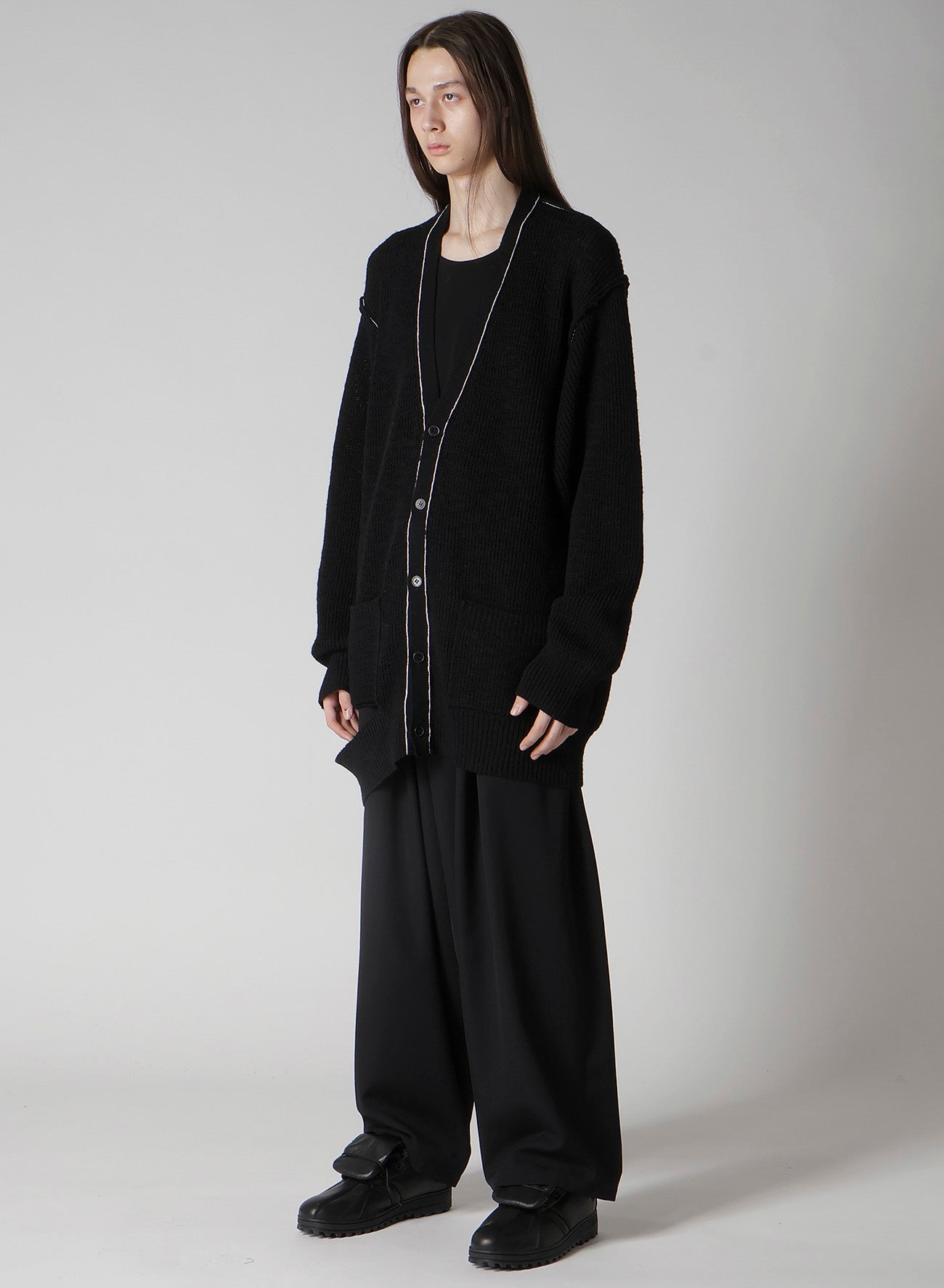HALF CARDIGAN SLIT DETAIL V NECK CARDIGAN