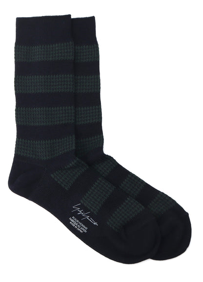 C/AC JQ STAGGERED BORDER SOCKS