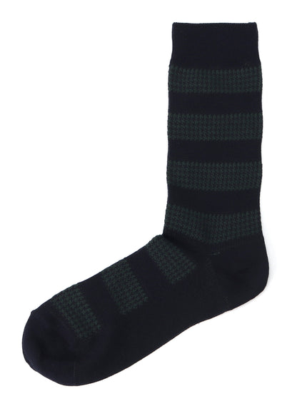 C/AC JQ STAGGERED BORDER SOCKS