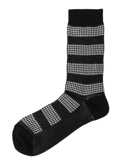 C/AC JQ STAGGERED BORDER SOCKS