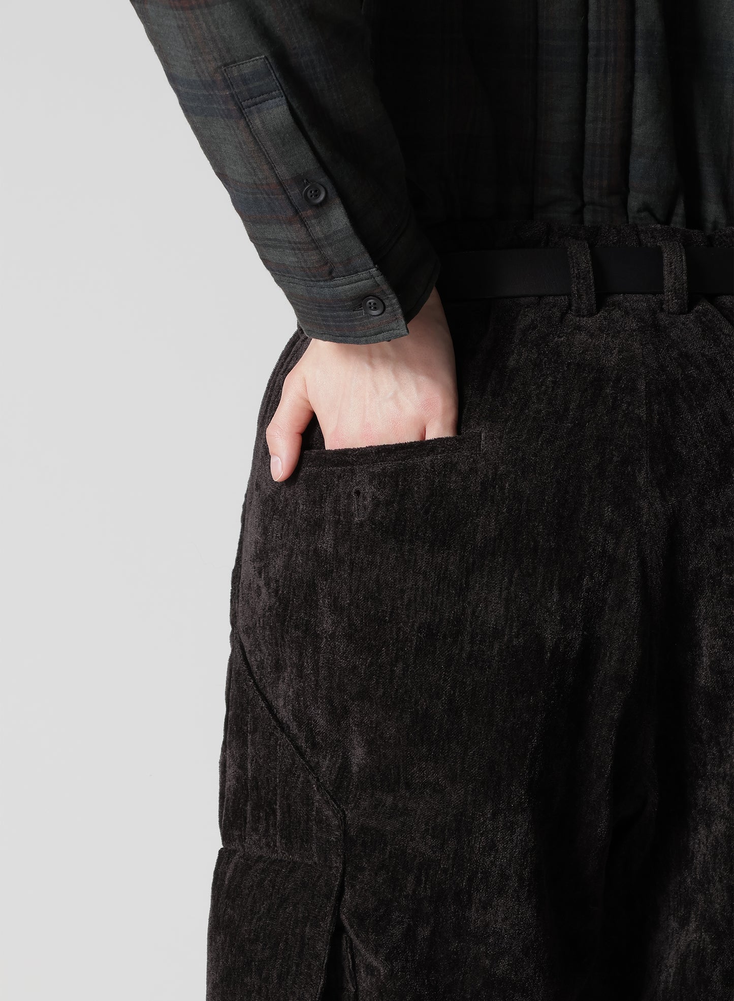 LINEN VELVET OUT POCKET PADDED PANTS