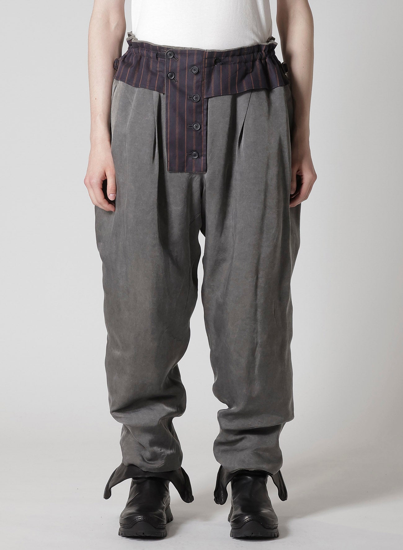 SILK LINEN INKED KNEE TAB PADDED PANTS