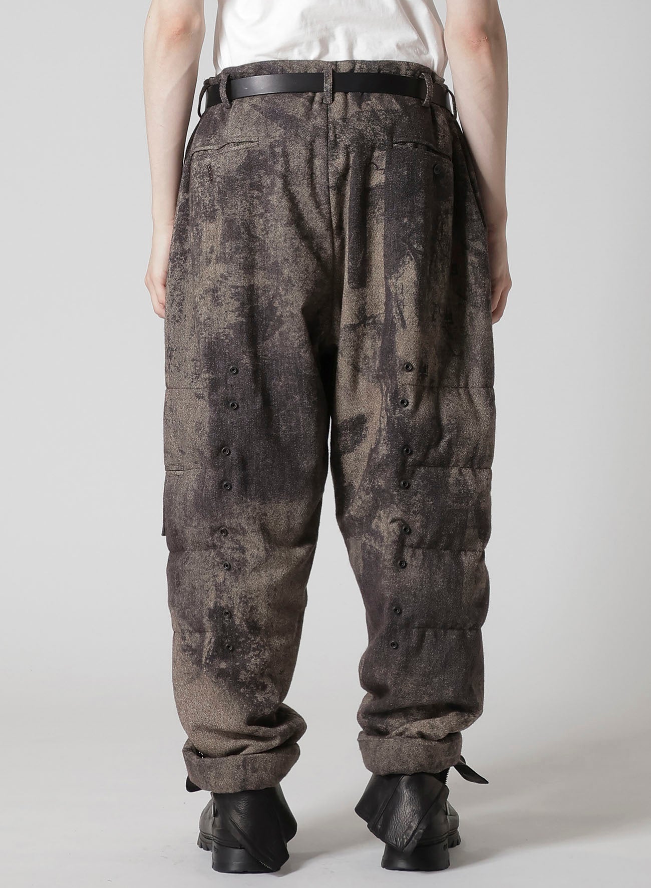 COLLAGE PRINTED HERRINGBONE PANTS
