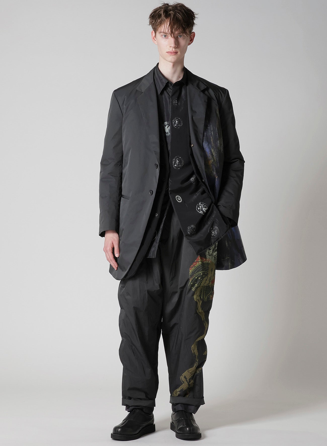 KNEE TAB PADDED PRINTED PANTS