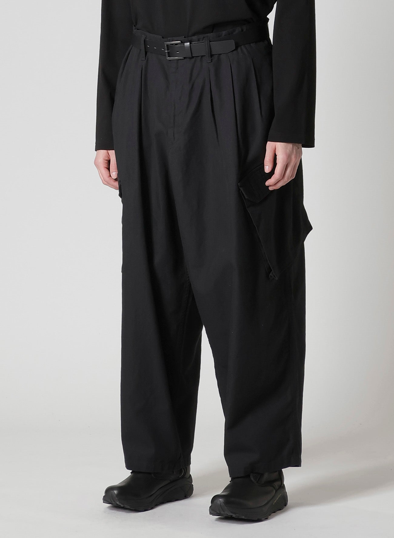 BLACK SCANDAL HERRINGBONE 12TUCK WORK PANTS