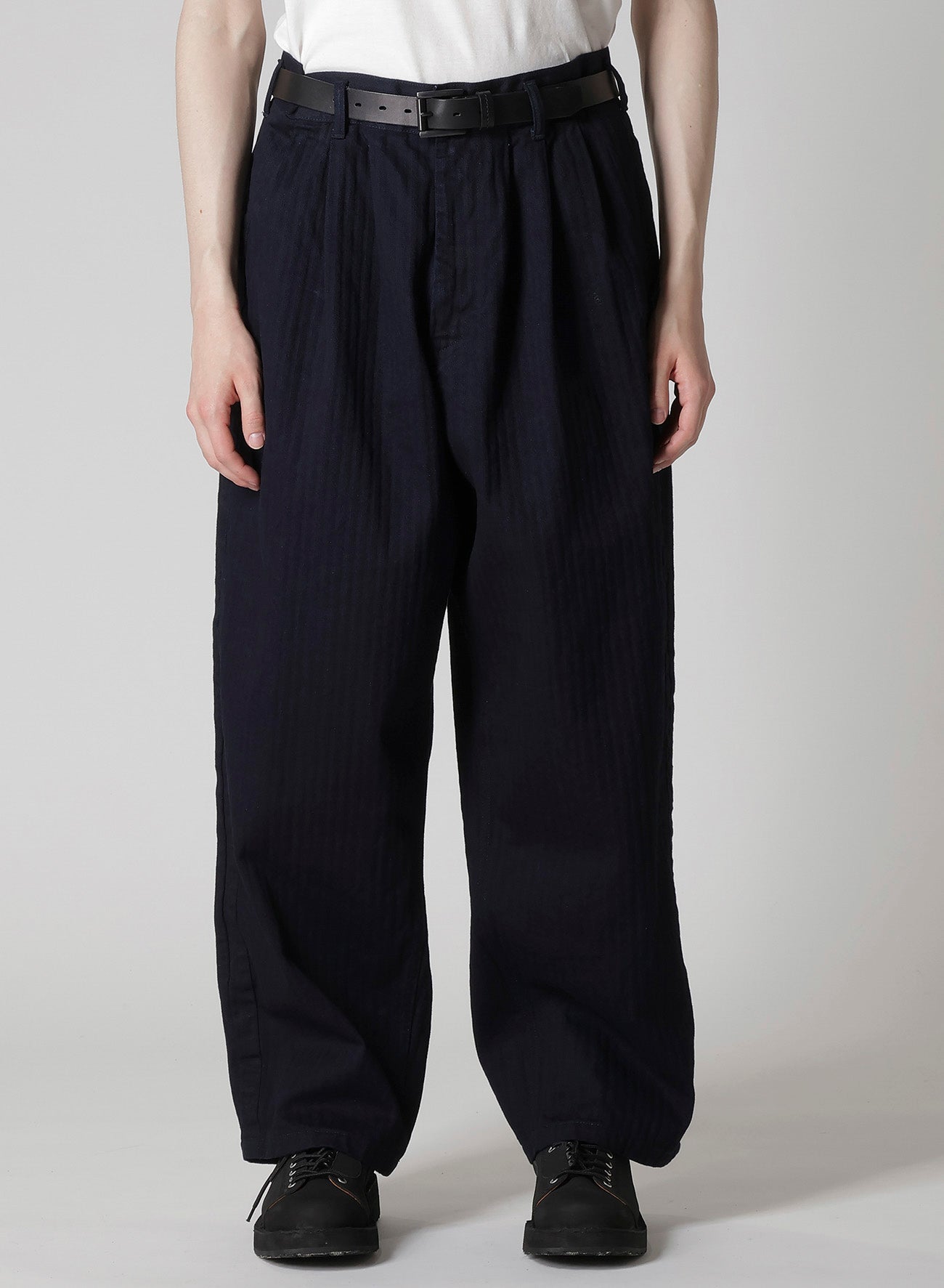 BLACK SCANDAL HERRINGBONE DENIM SIDE TAPE DETAIL PANTS