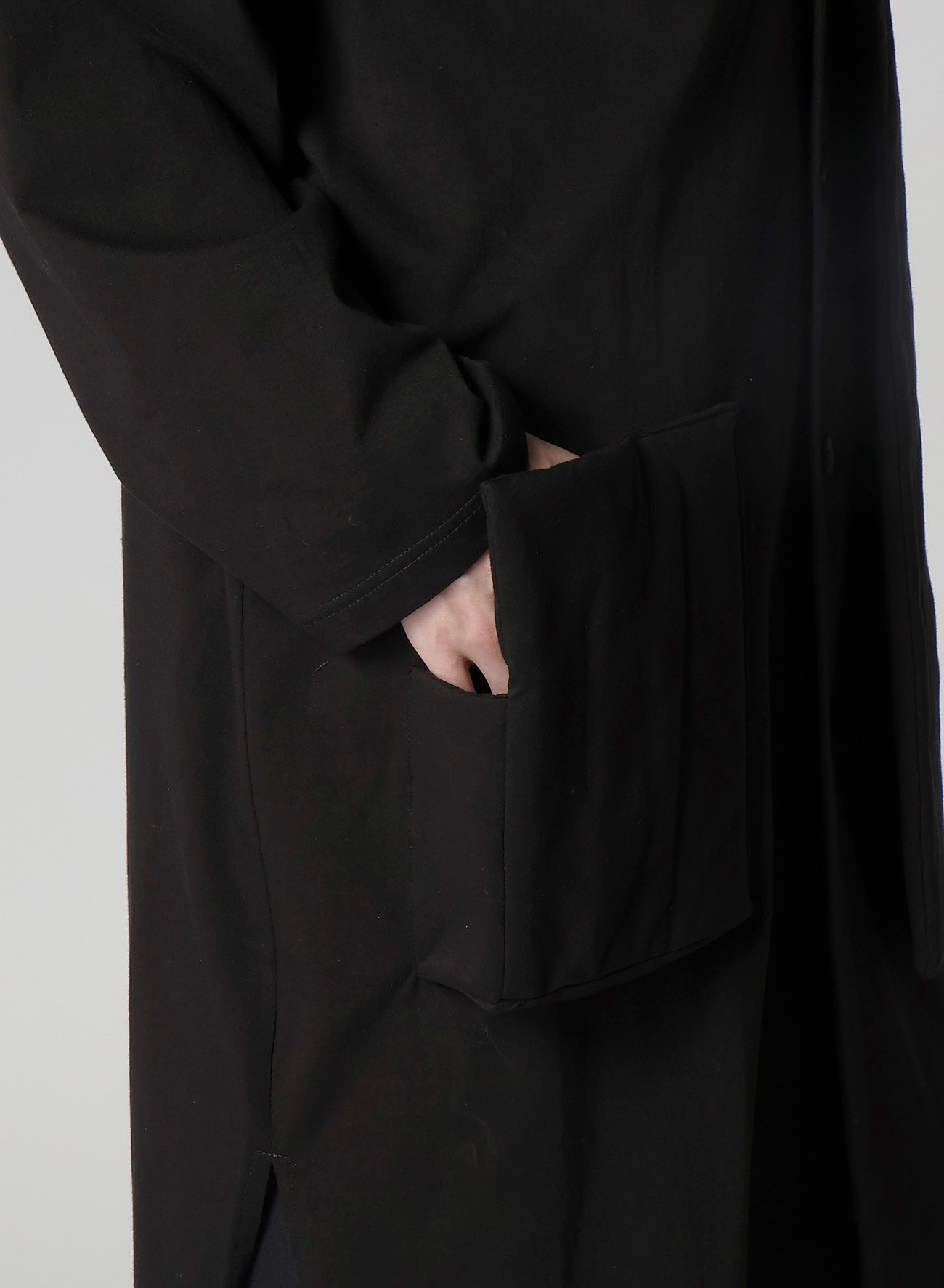 30/-HIGH D COTTON JERSEY PADDED LONG COAT