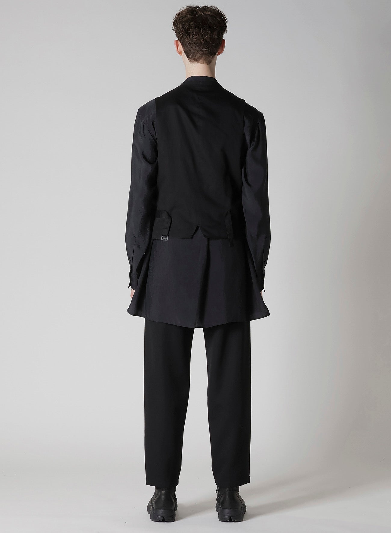 WOOL GABARDINE 7BUTTONS VEST