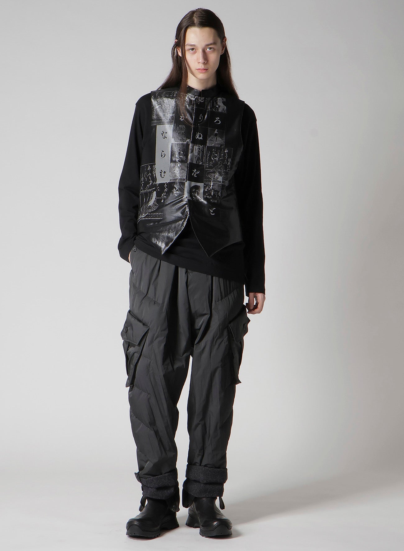 HIRAGANA PRINTED TRANSPARENT VEST