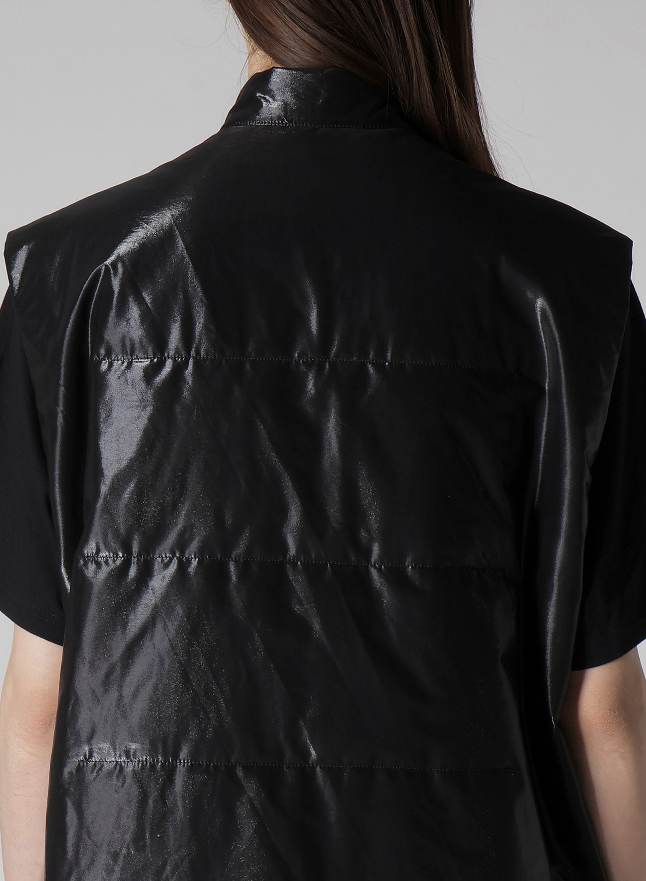 PAPER LOGO PRINTED CHINESE COLLAR VEST