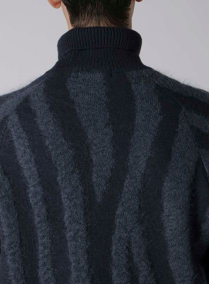 7G STRIPE RAGLAN TURTLE NECK