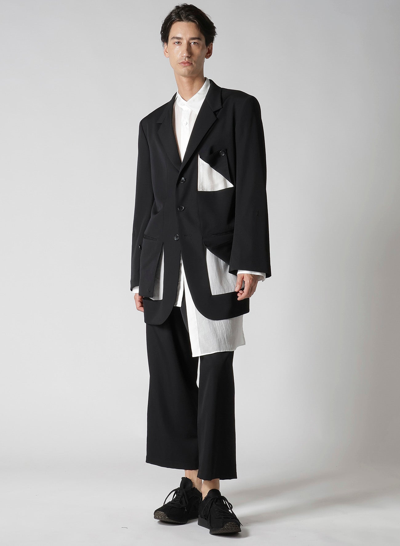 60 CELLULOSE LOAN UNBALANCED COLLAR BLOUSE