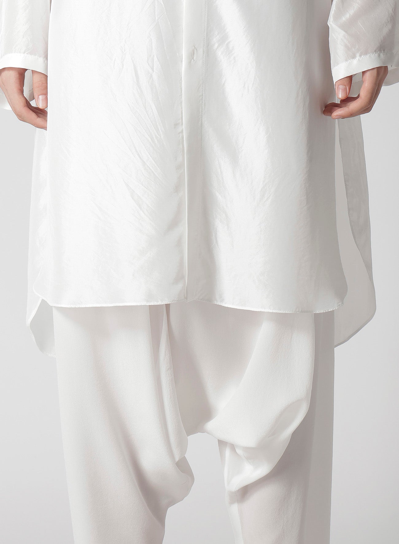 10M SILK ASYMMETRY COLLAR SHIRT