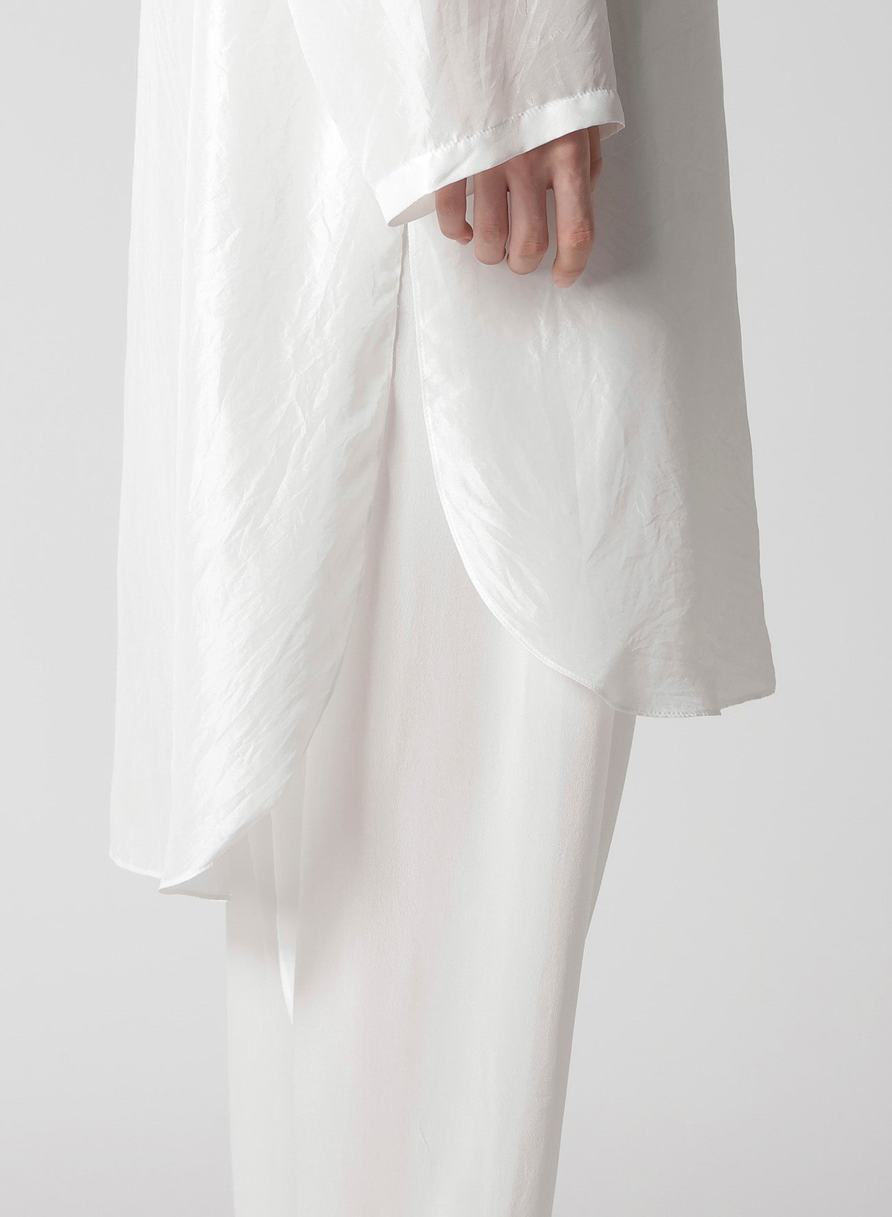 10M SILK ASYMMETRY COLLAR SHIRT