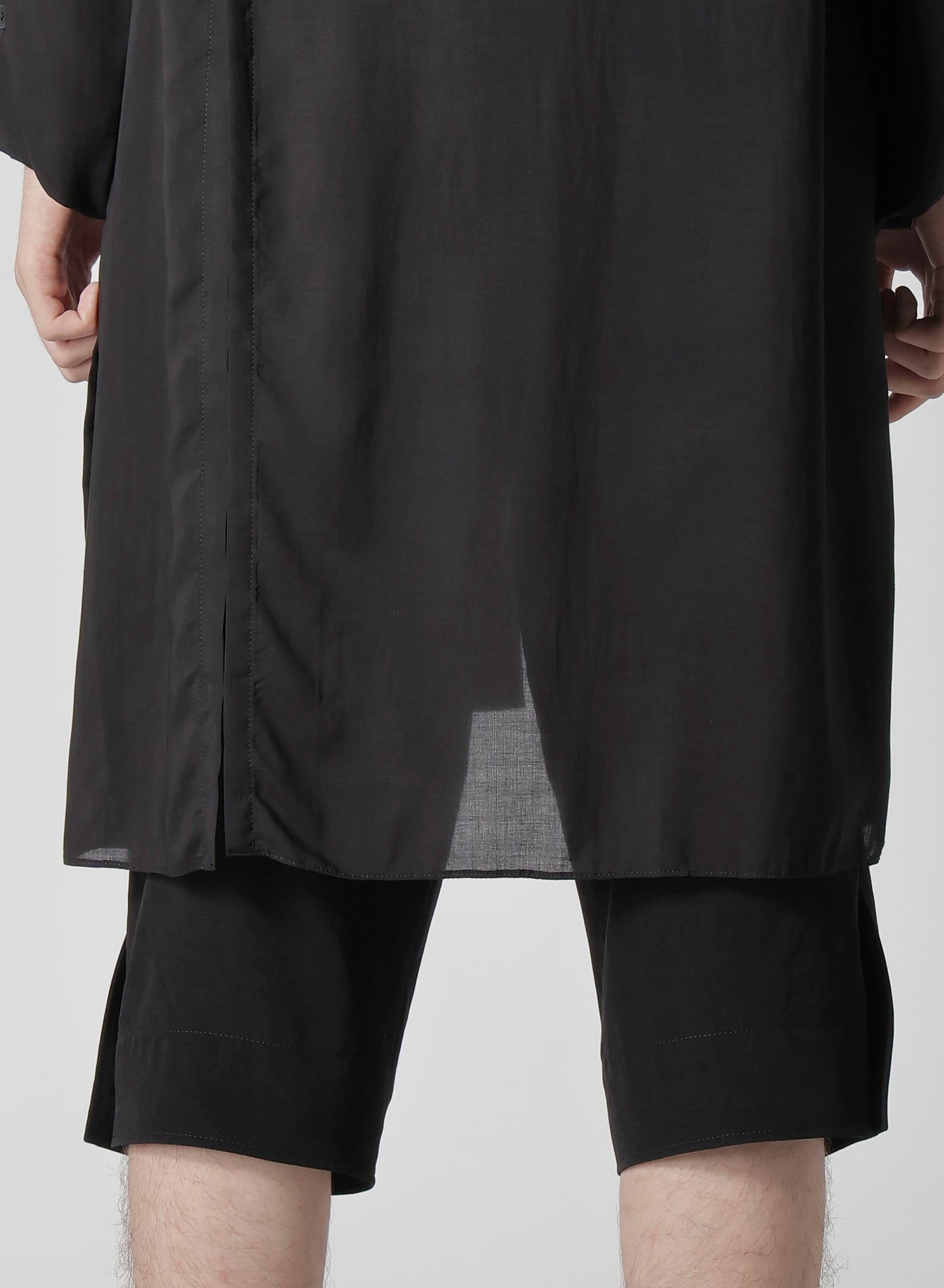 80 MODAL LOAN ASYMMETRY STAND BLOUSE