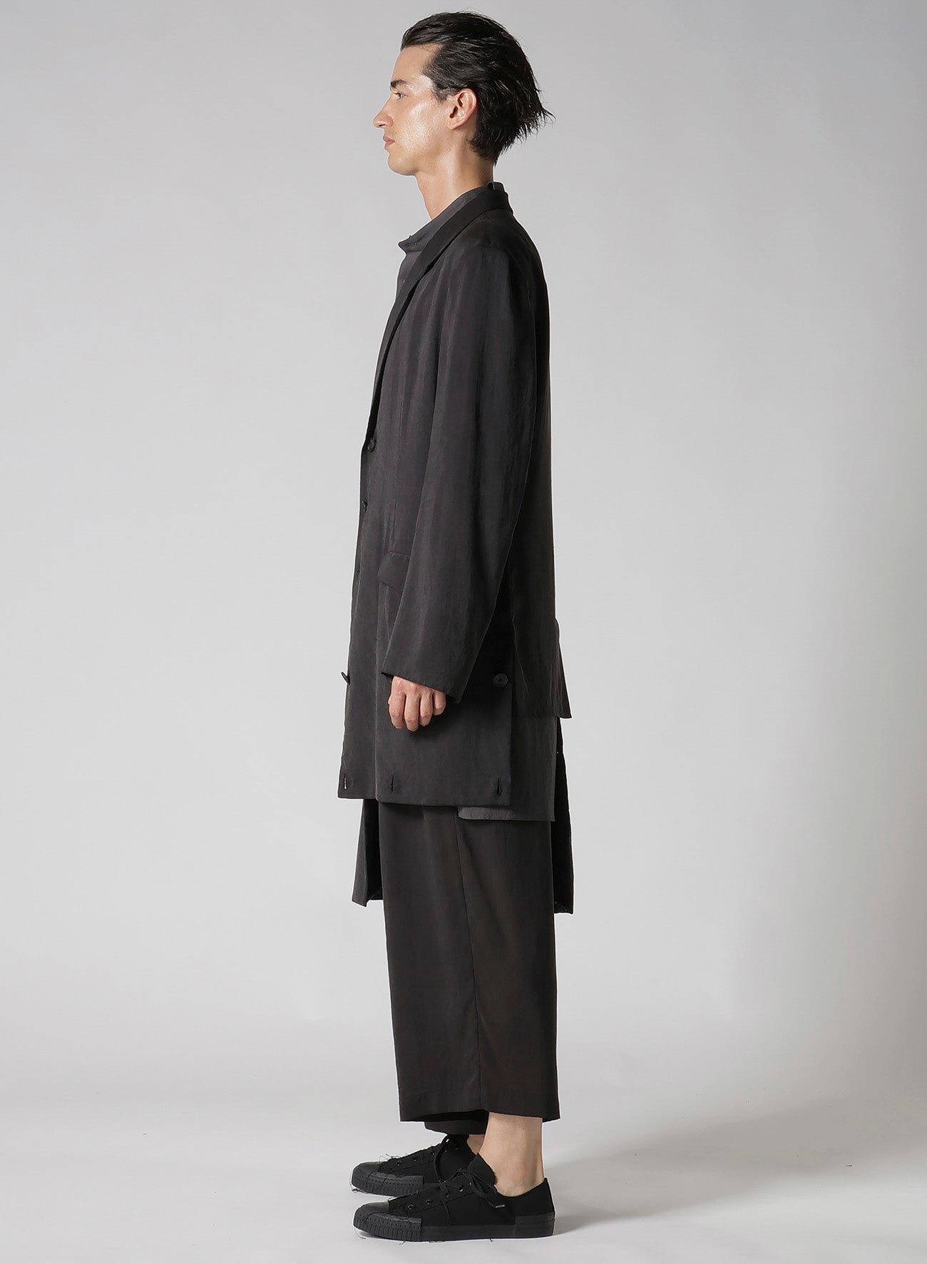 CELLULOSE OZONE HEM BUTTON DETAIL JACKET