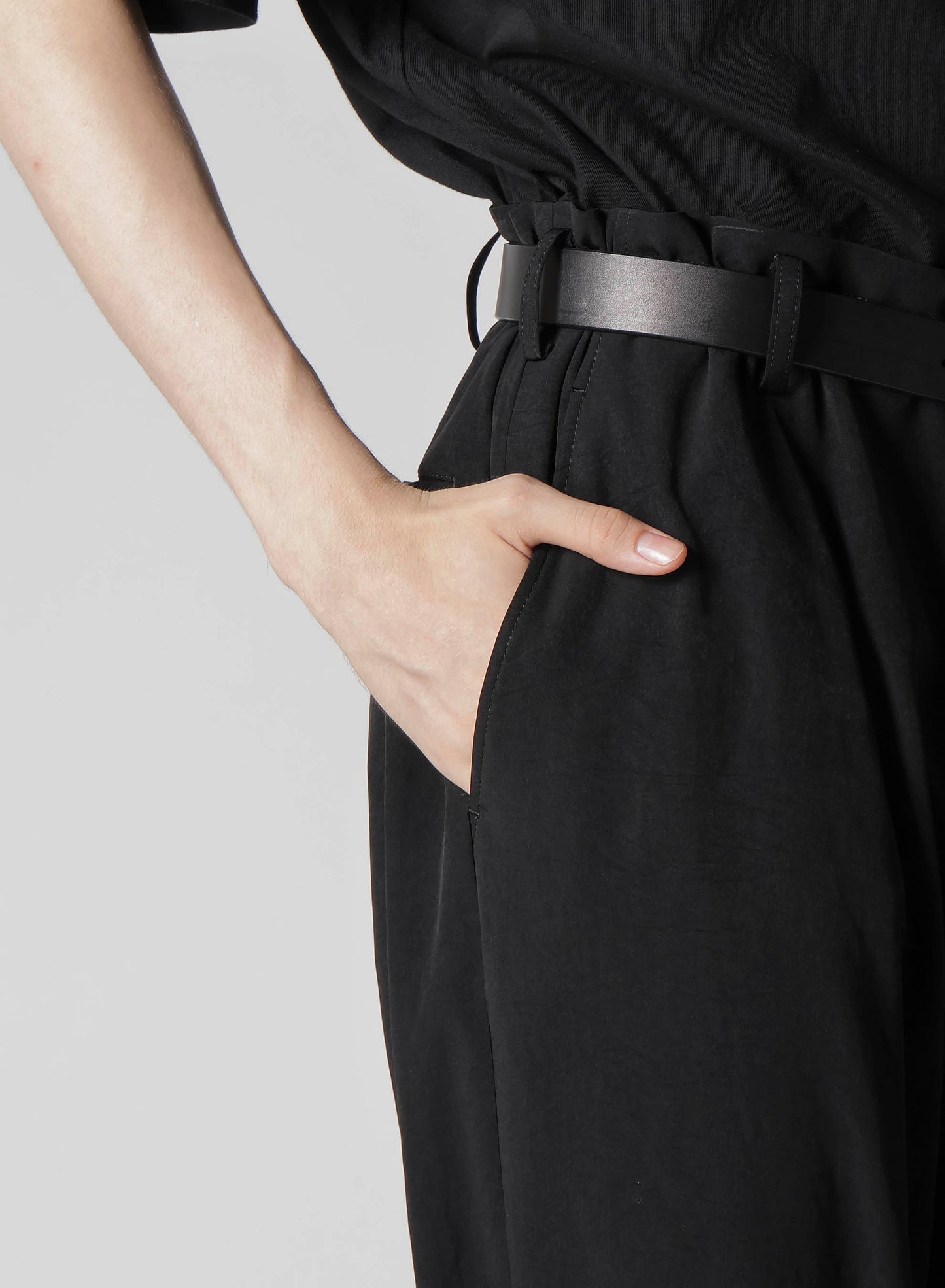 TA TUXEDO BELTED HEM CUFFS PANTS