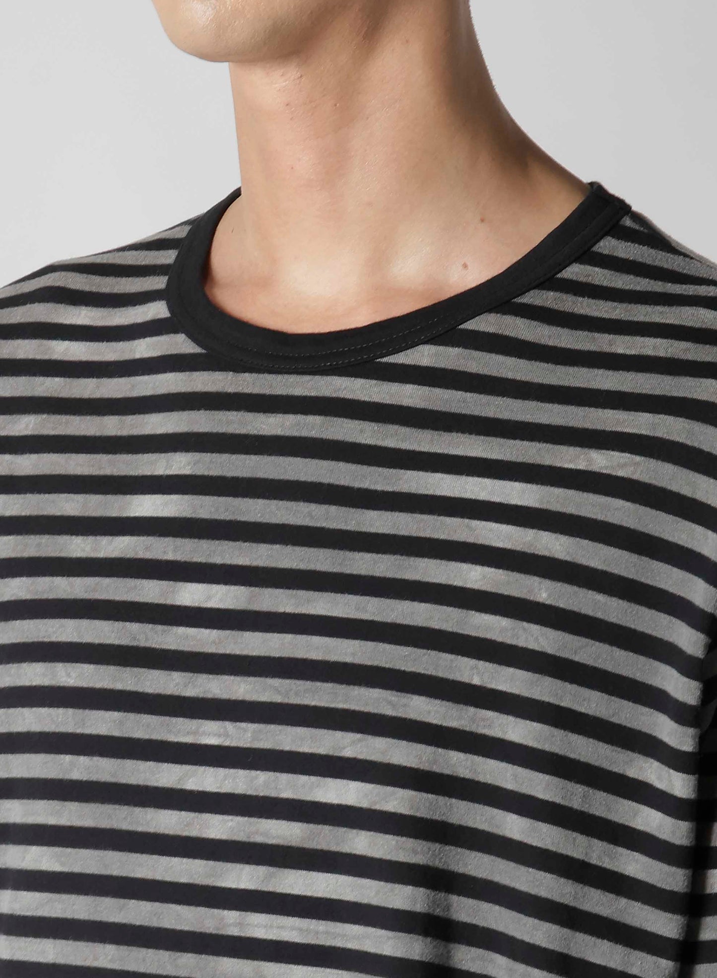 40/2 JERSEY BORDER UNEVEN ROUND NECK T