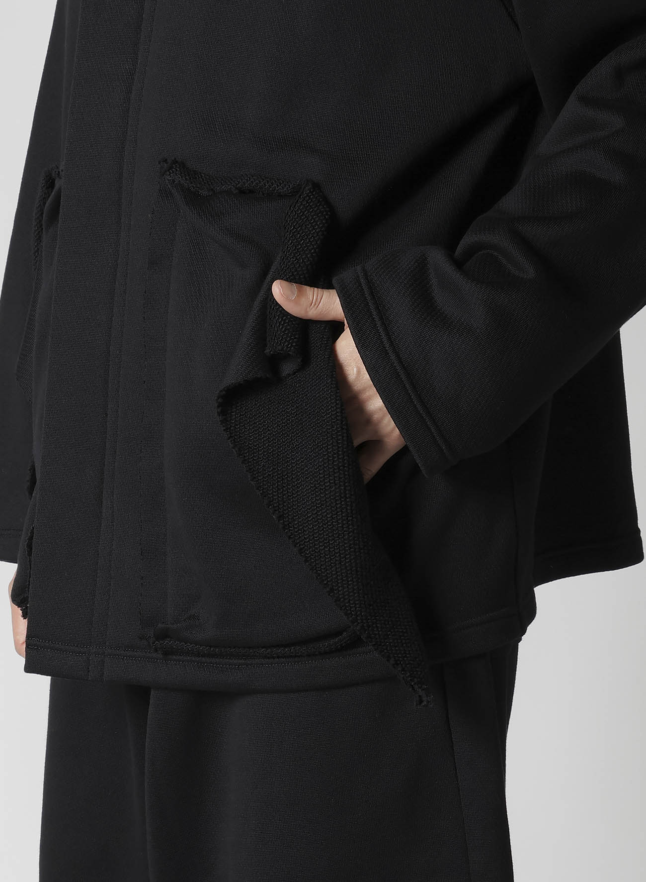 COTTON SMITH POCKET DETAIL HOODIE
