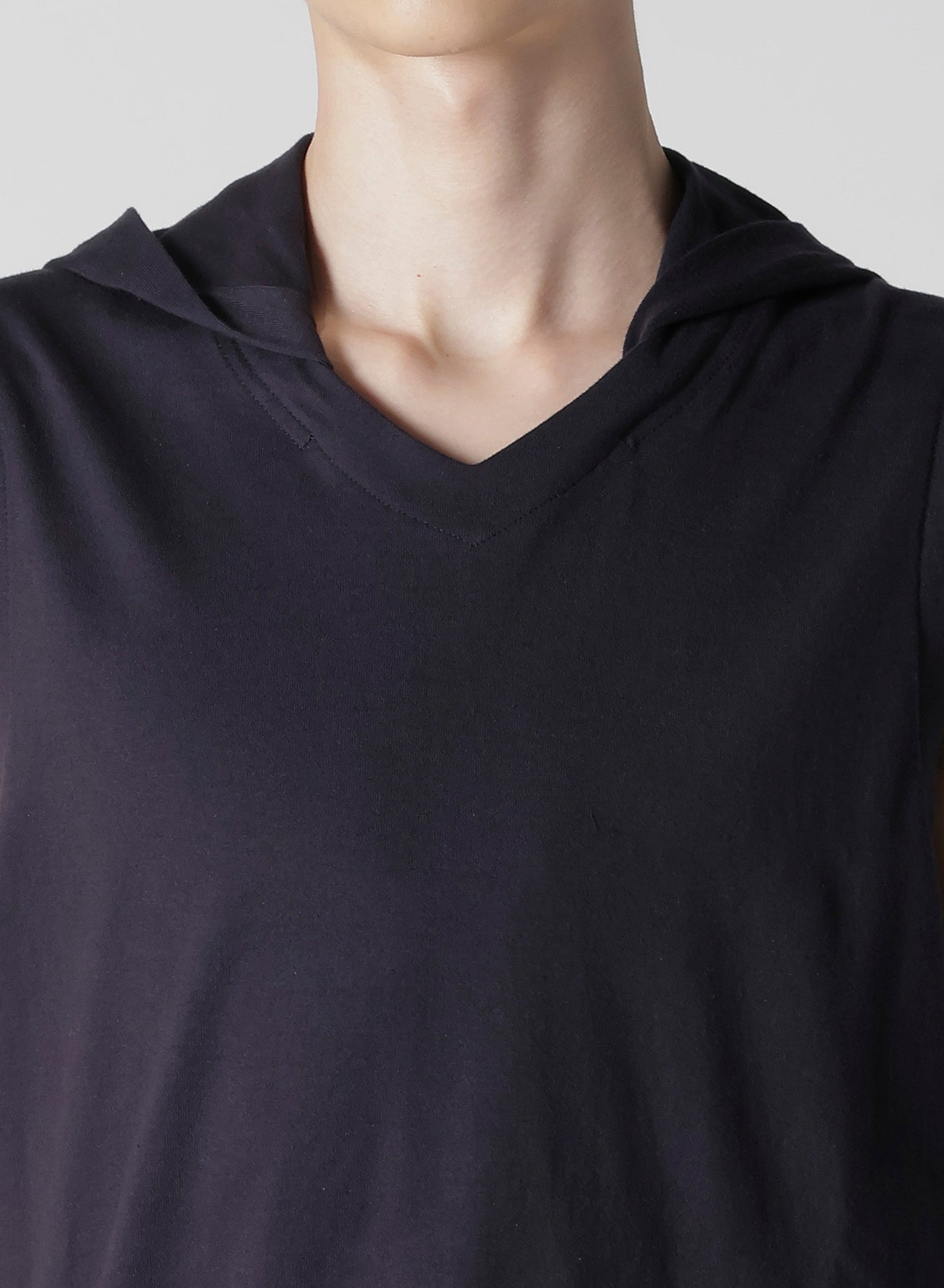 REGULATION JERSEY HOODED VEST