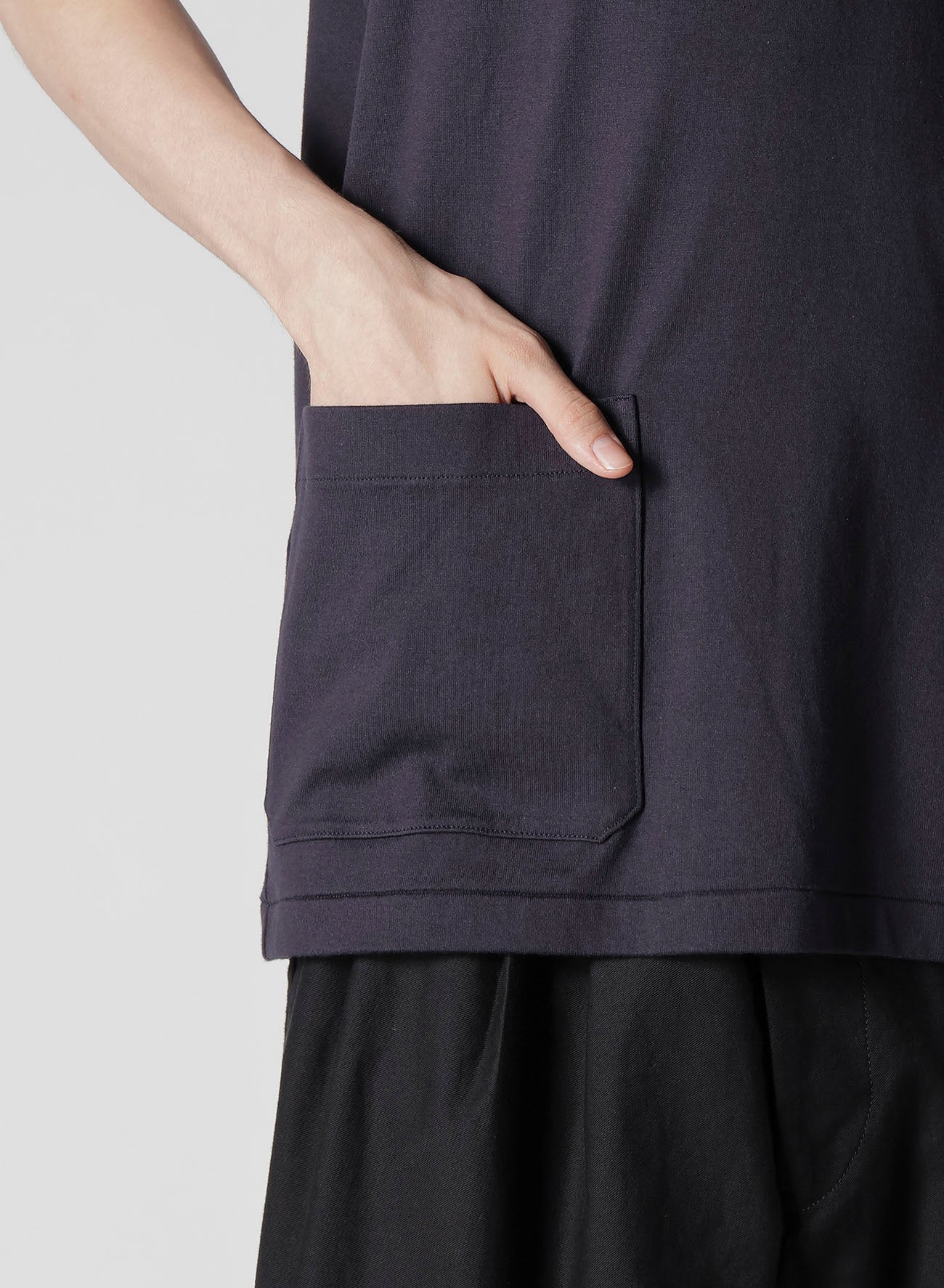 REGULATION JERSEY HOODED VEST