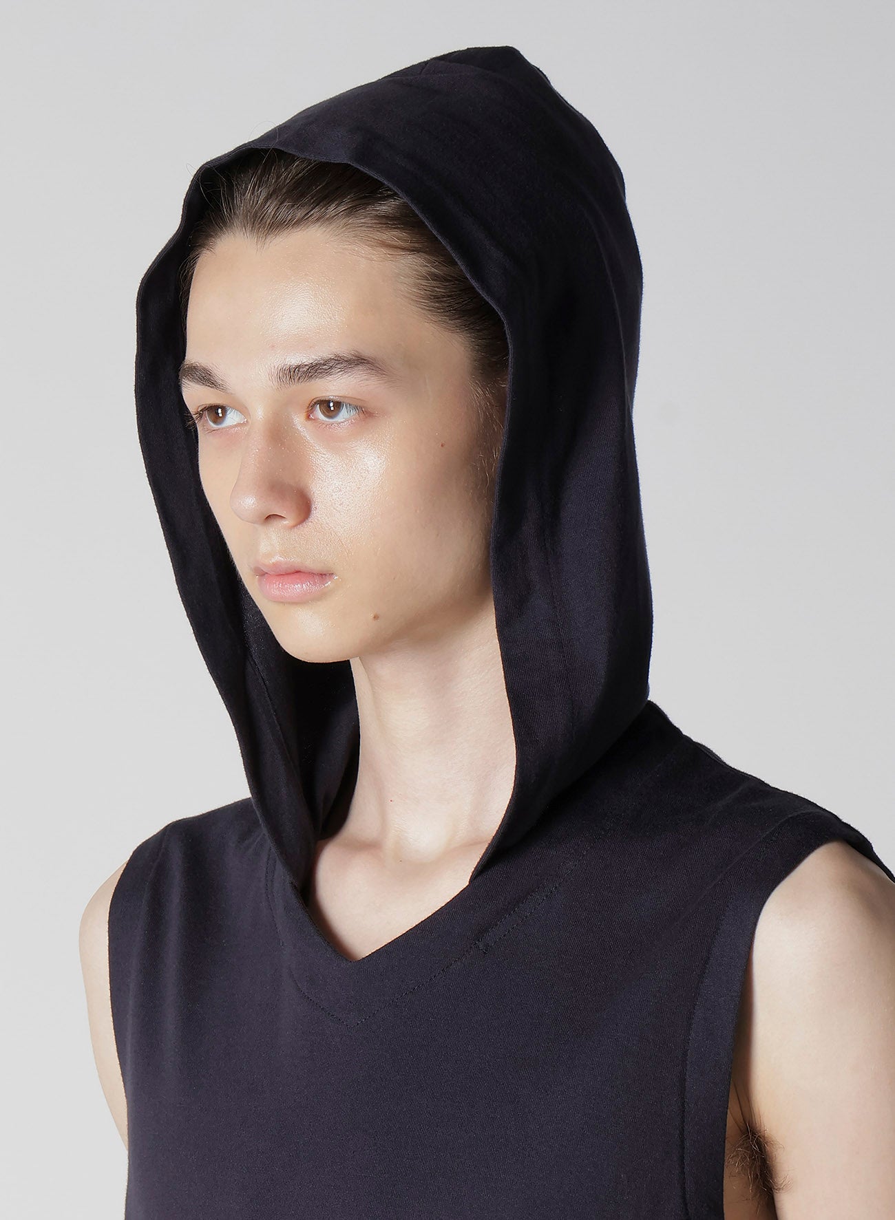 REGULATION JERSEY HOODED VEST