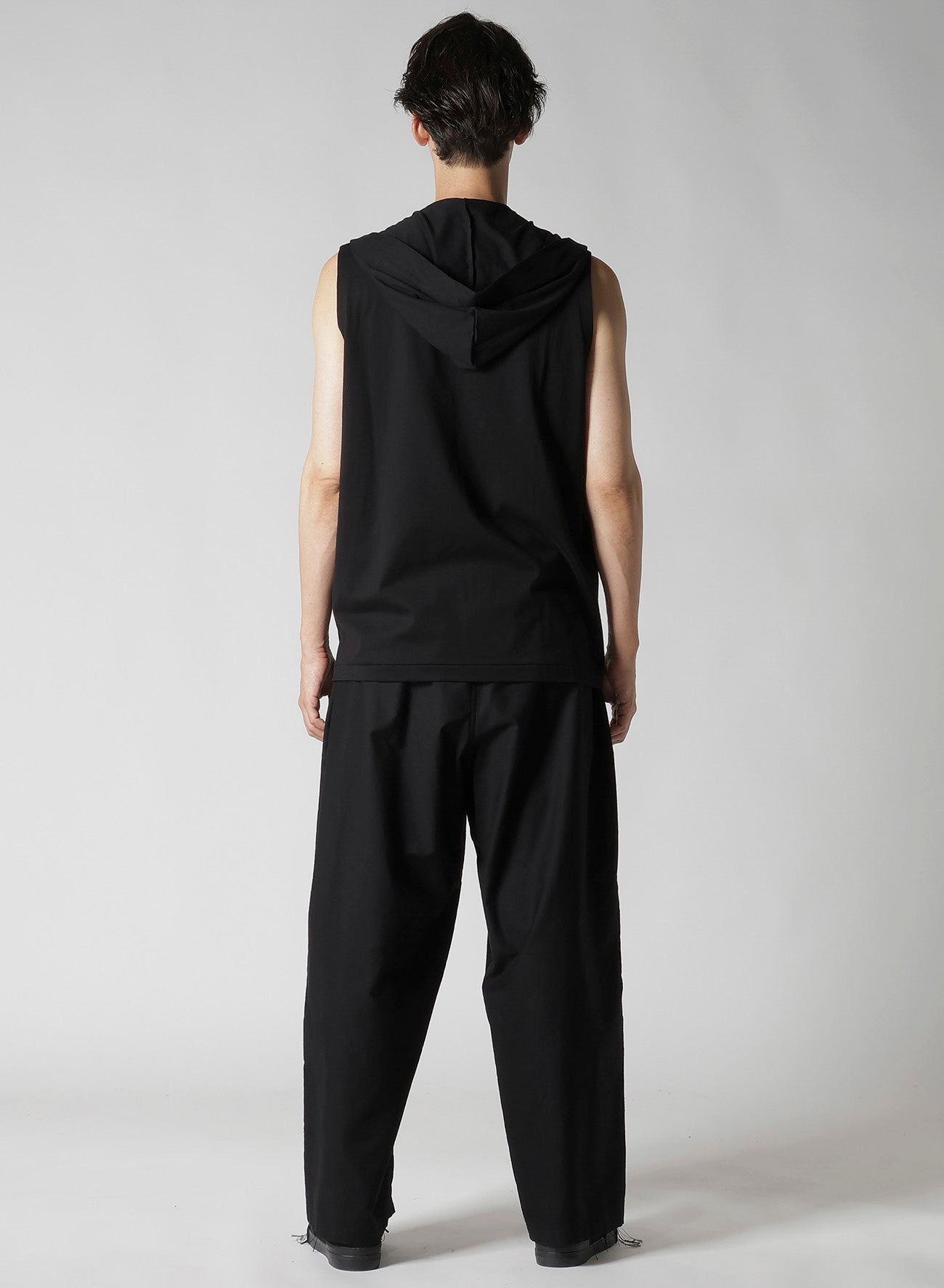 REGULATION JERSEY HOODED ZIPPER VEST