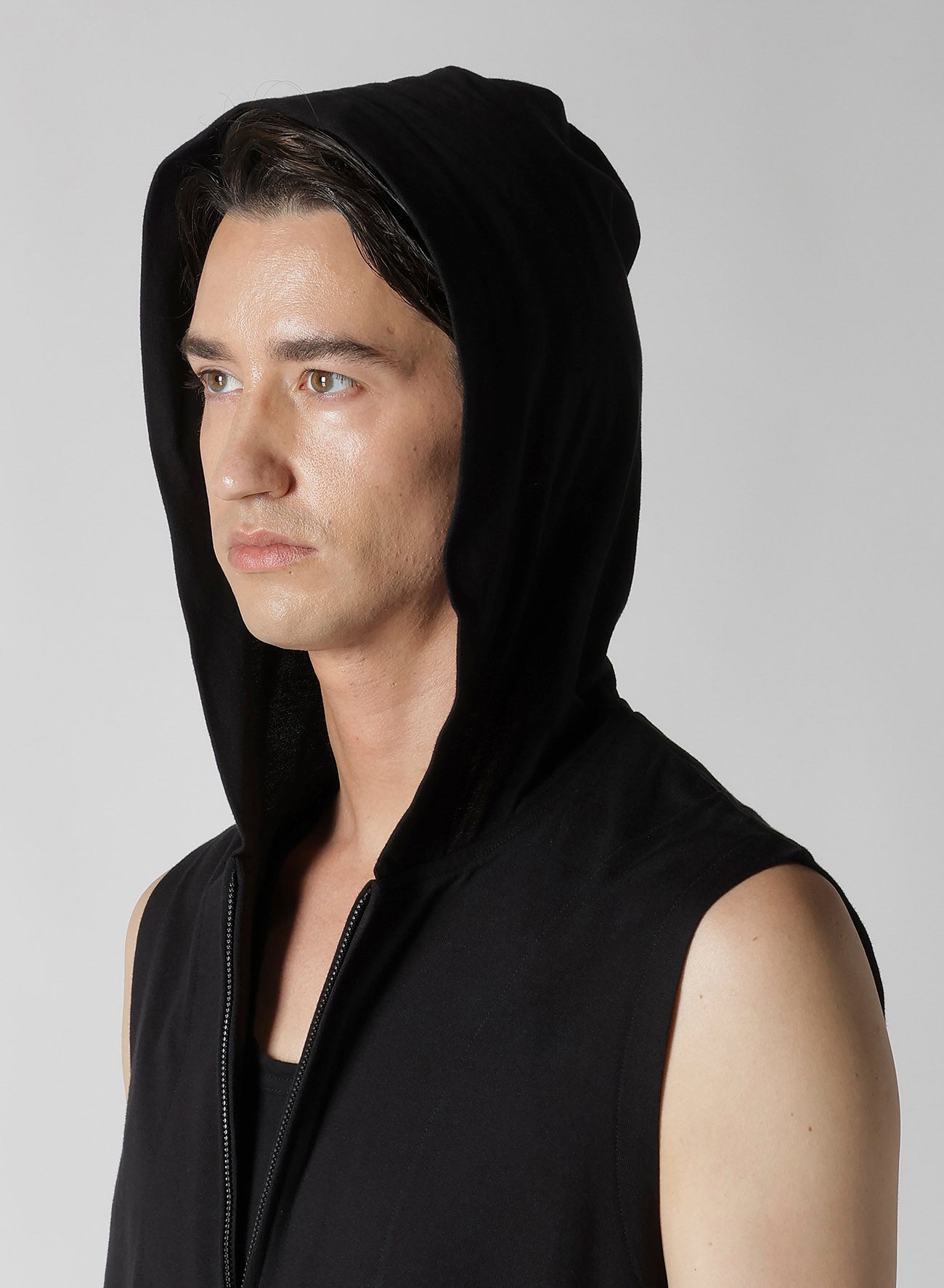 REGULATION JERSEY HOODED ZIPPER VEST