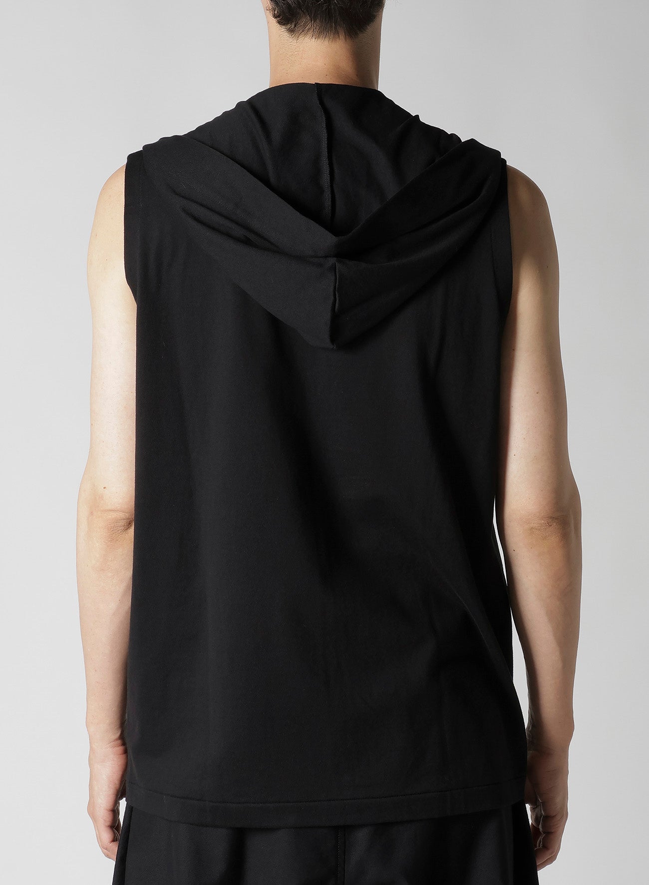 REGULATION JERSEY HOODED ZIPPER VEST